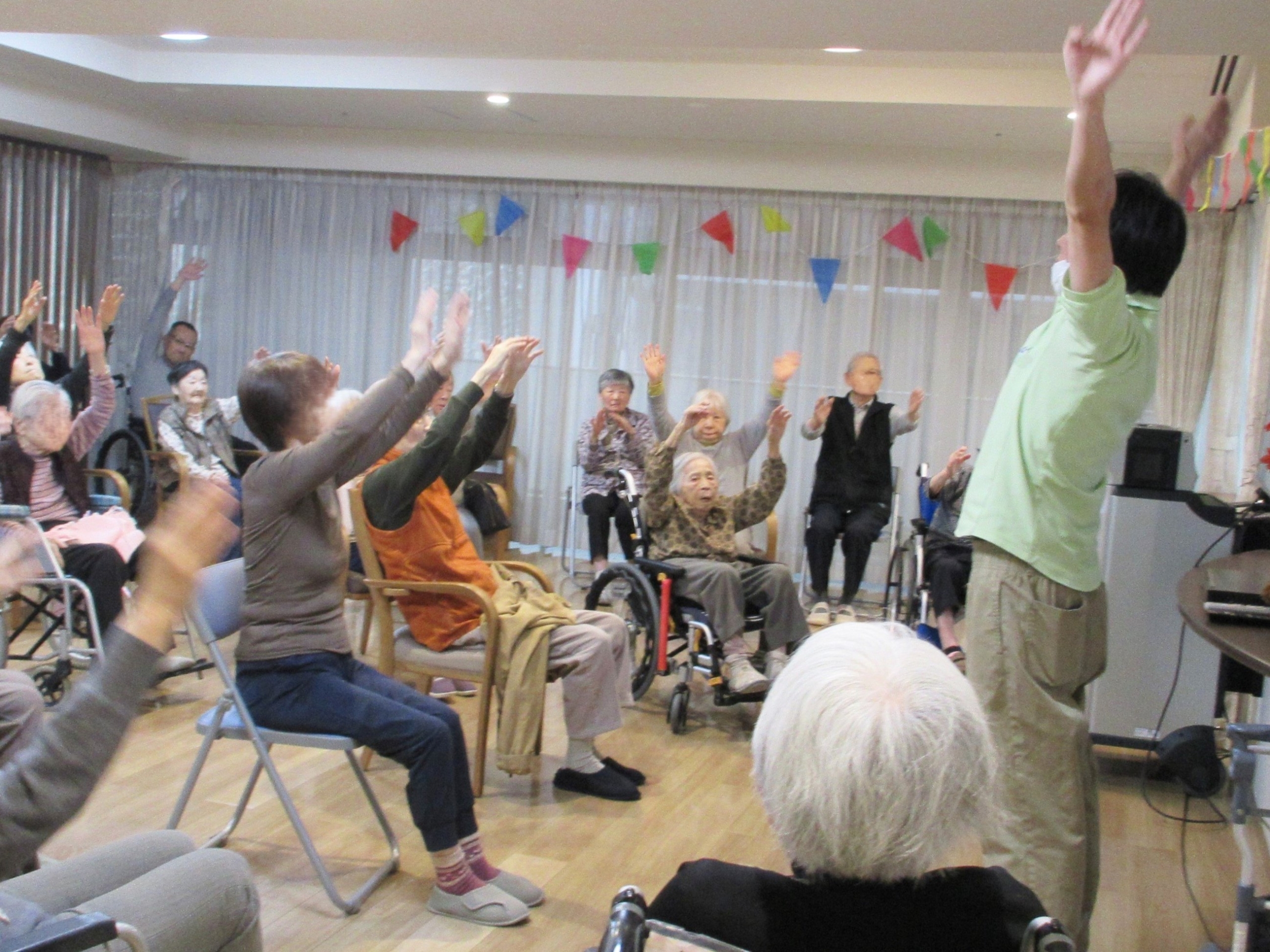 秋の大運動会-1 ニチイホーム勝どき