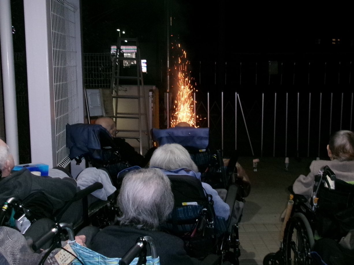 花火大会-2　ニチイホーム上星川