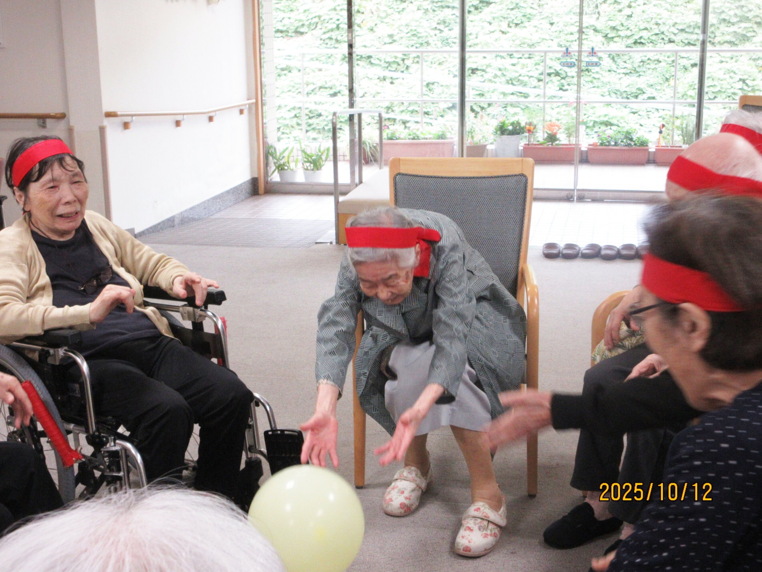 スポーツの秋ー３　ニチイホーム栗平