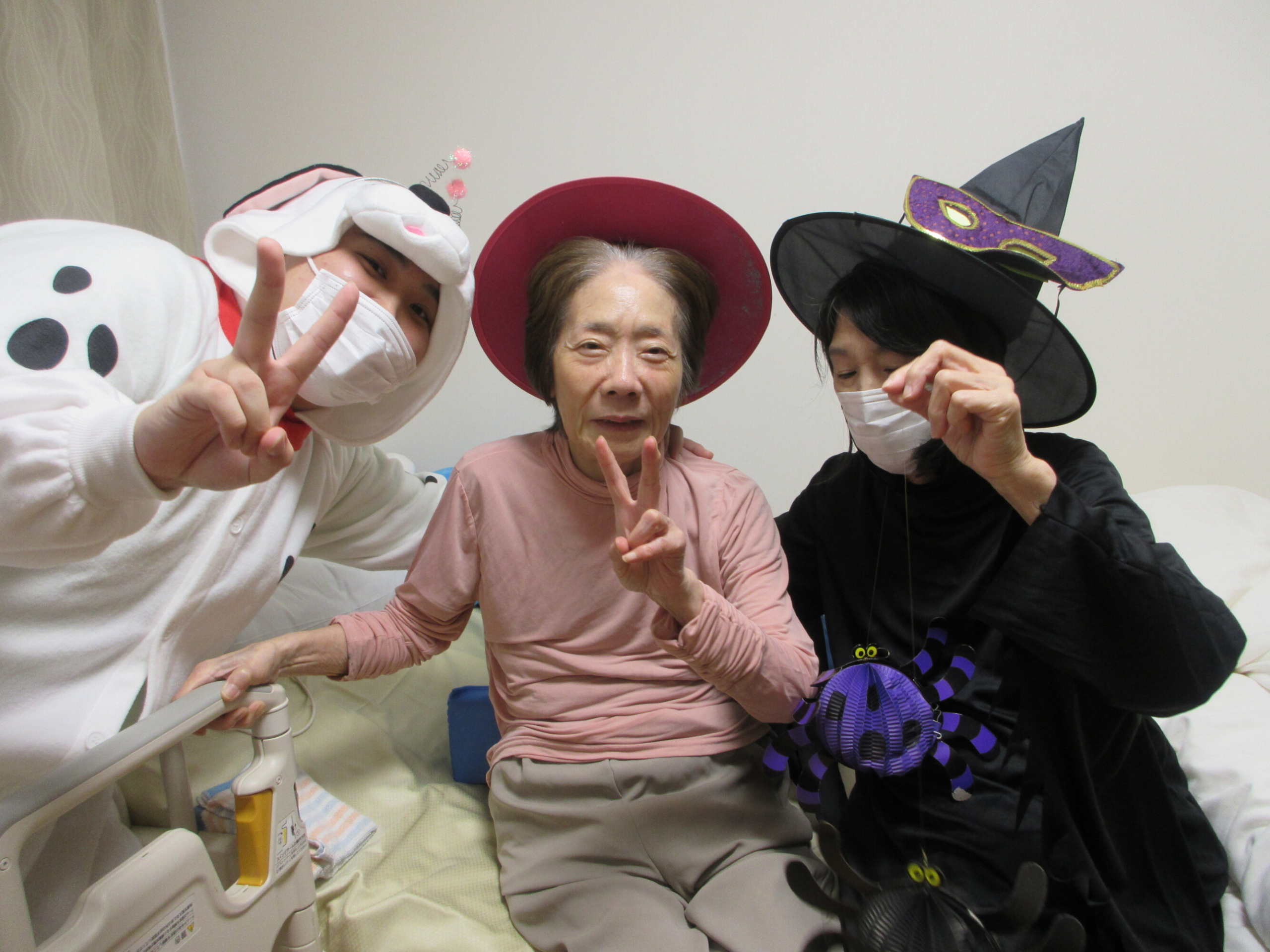 ハロウィン仮装-5 ニチイホーム南大泉