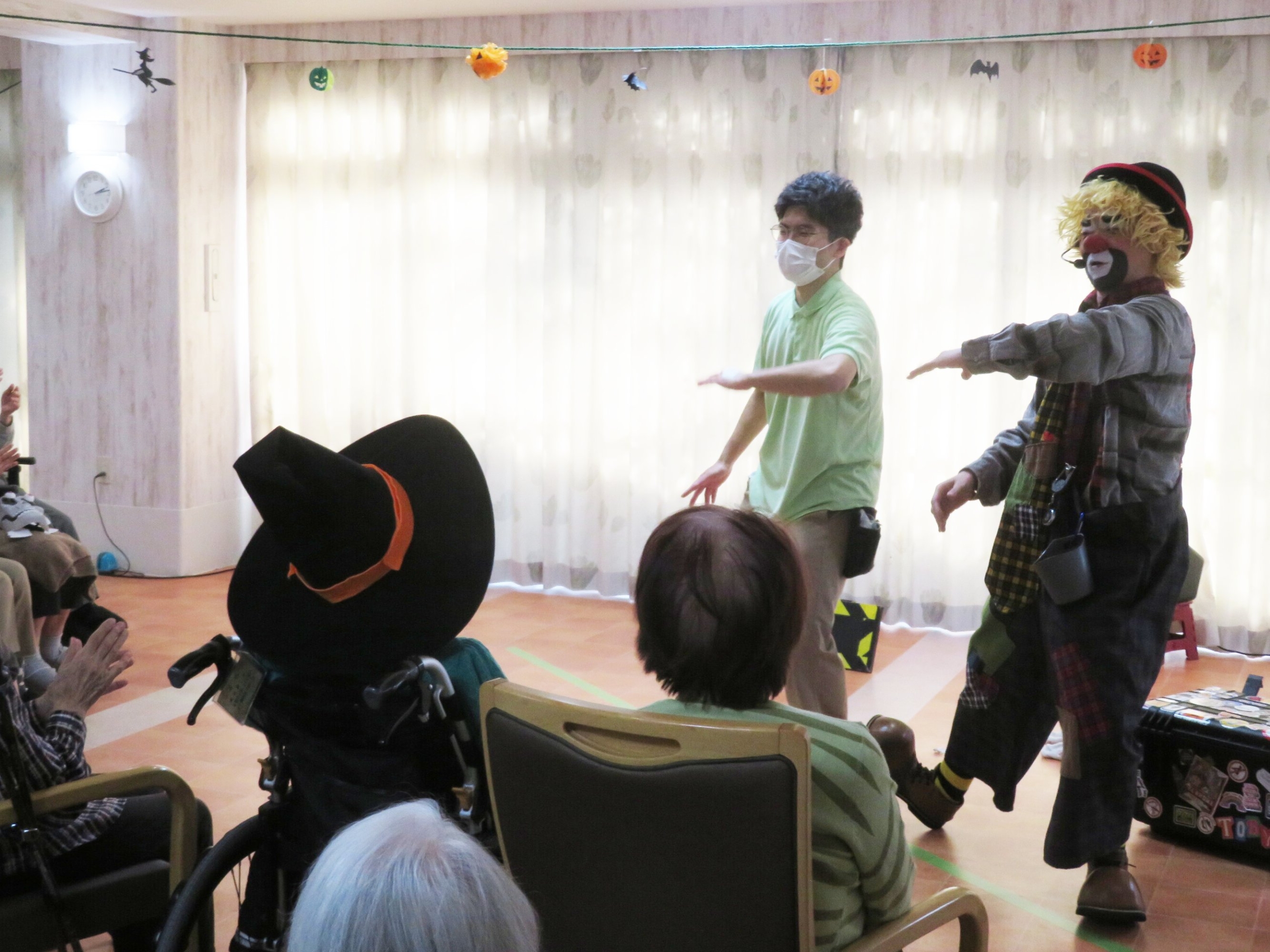 ハロウィンパーティ-2 ニチイホーム三鷹Ⅱ番館