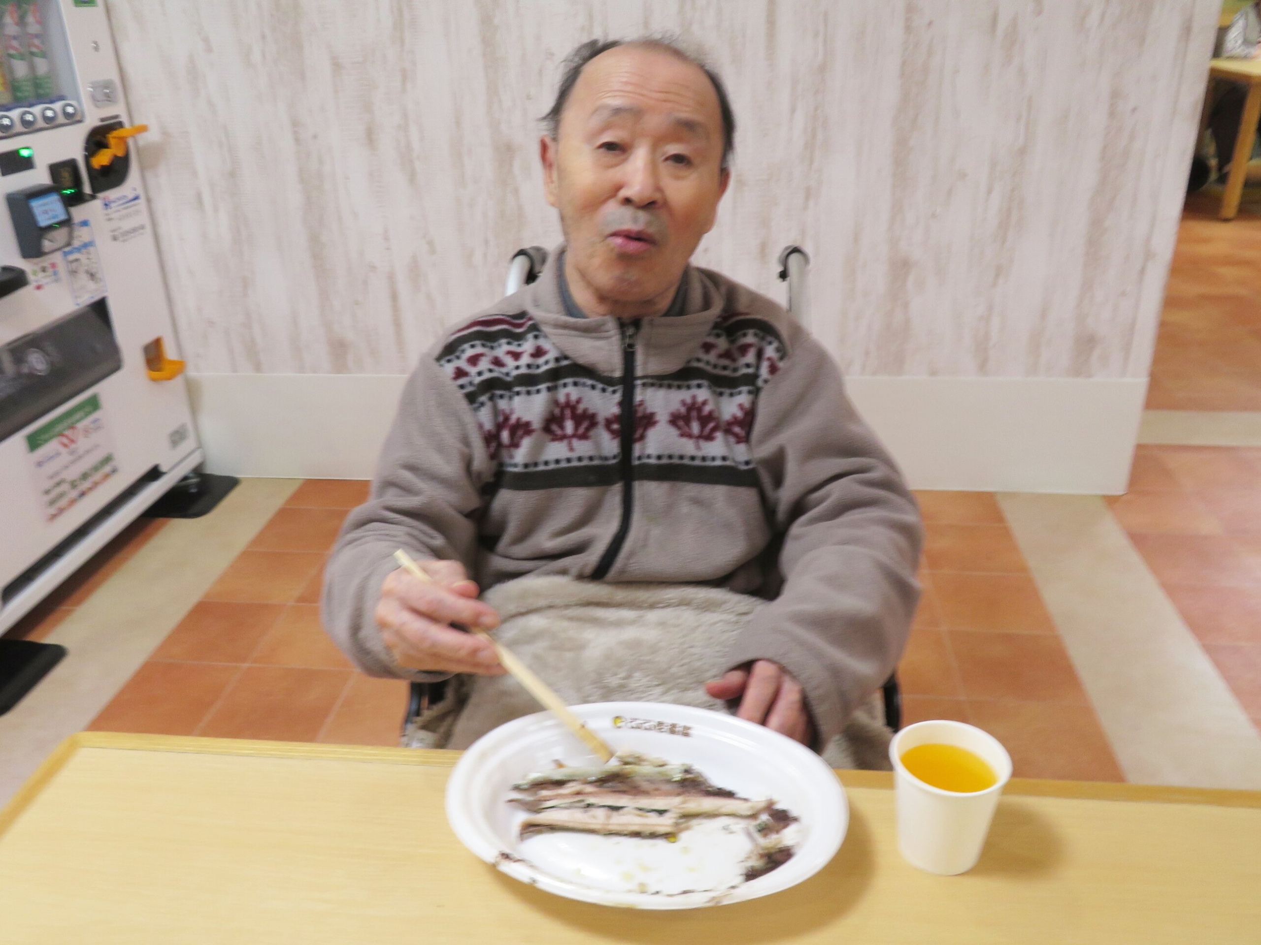 焼き立てのサンマ-3　ニチイホーム三鷹Ⅱ番館