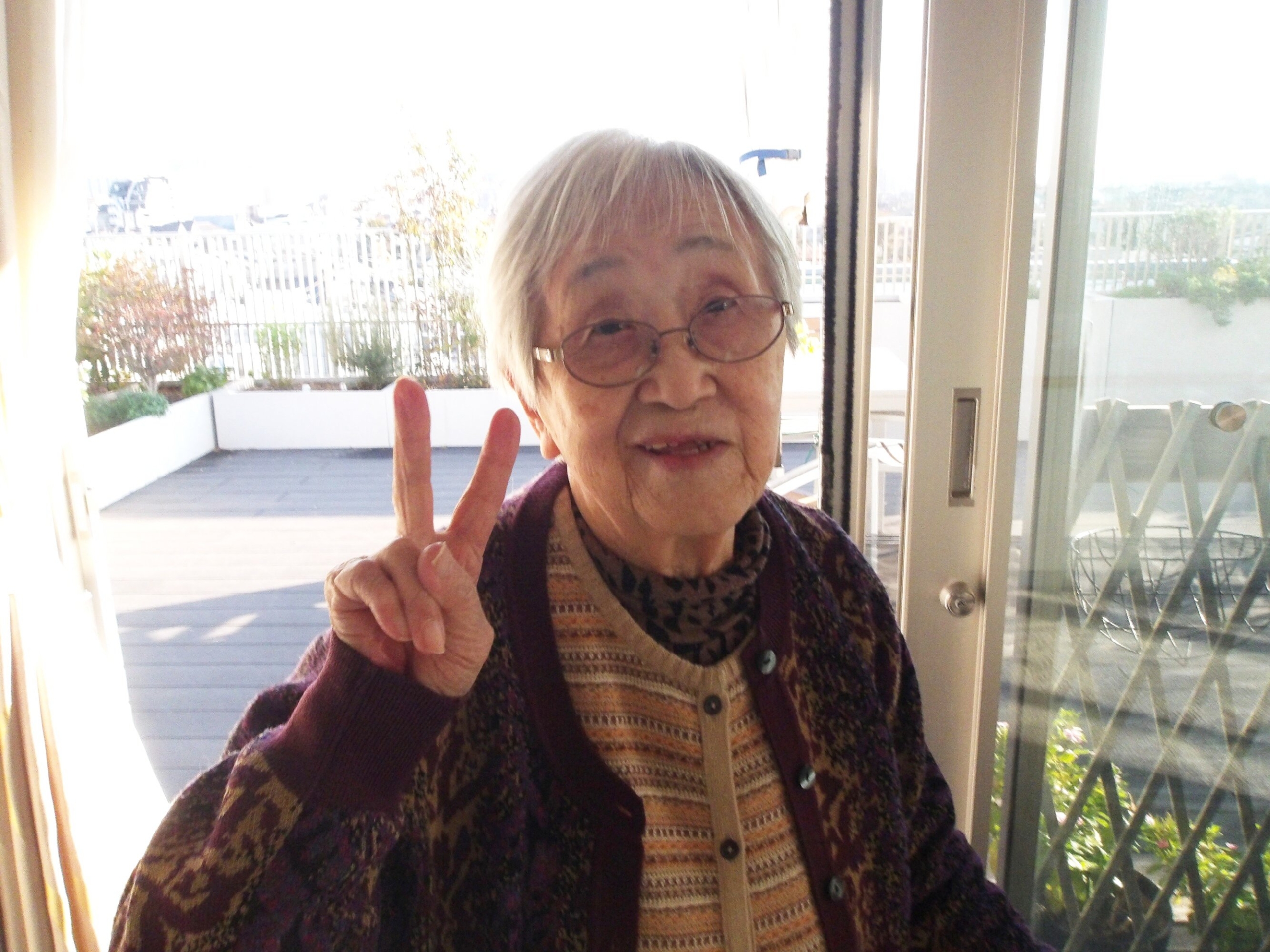 外気浴でリフレッシュ-3　ニチイホーム野方