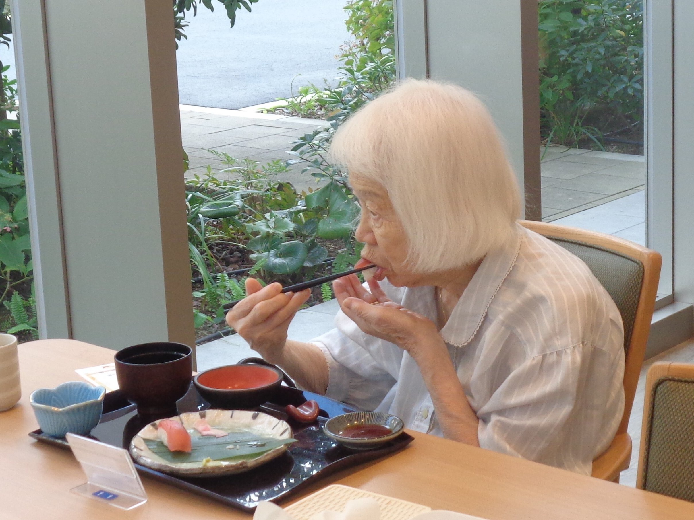 握り寿司イベント-5 ニチイホーム杉並松庵