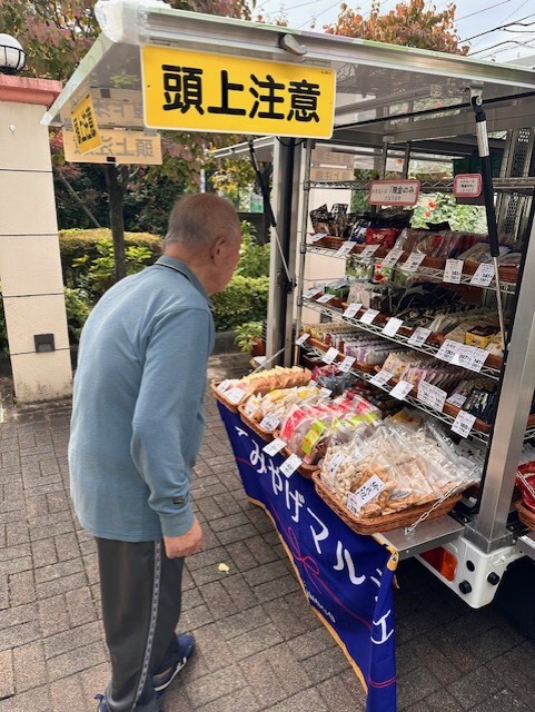 移動販売てみやげマルシェ-3　ニチイホーム立川