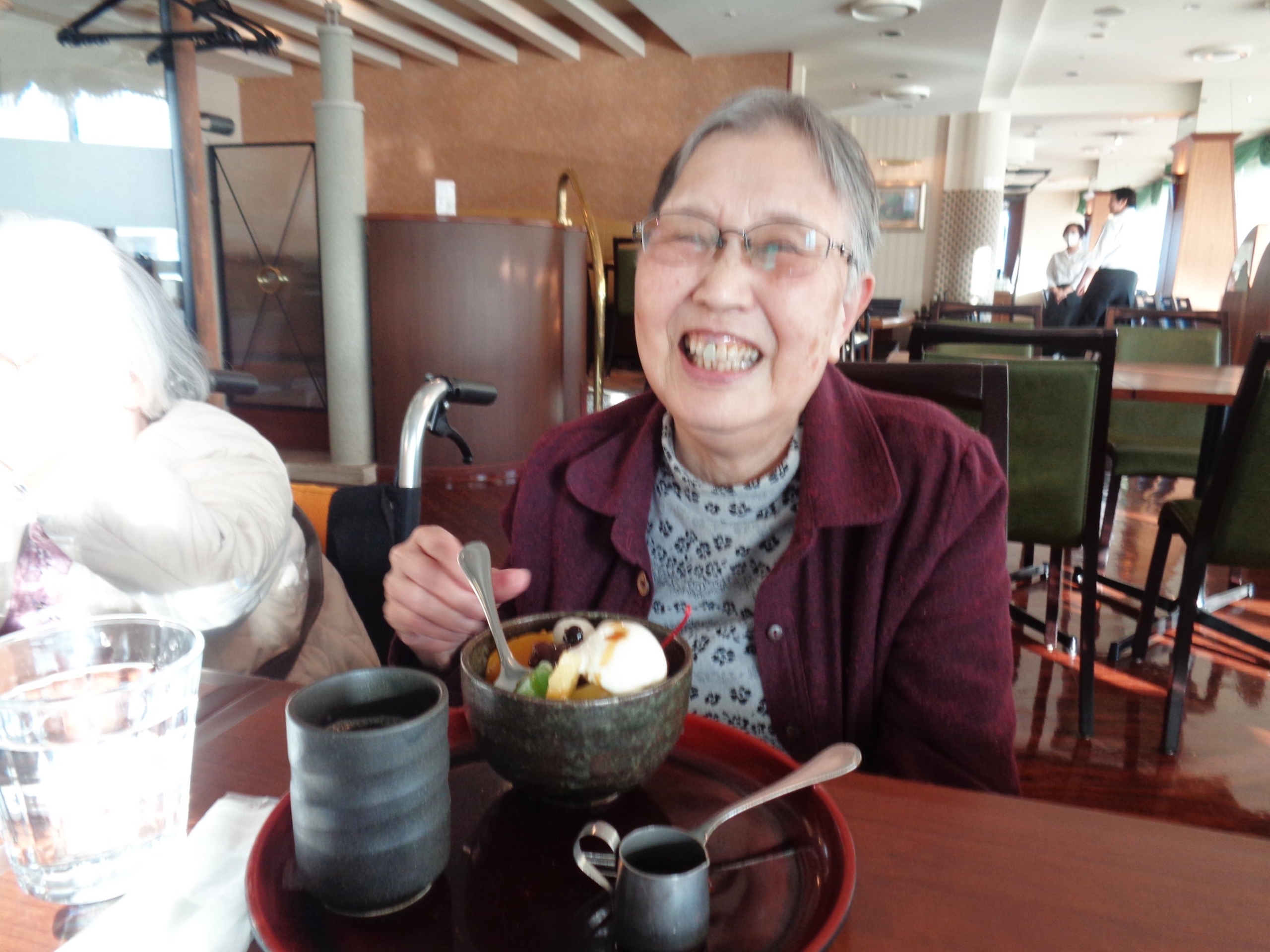 外出のご様子-4　ニチイホーム都立家政