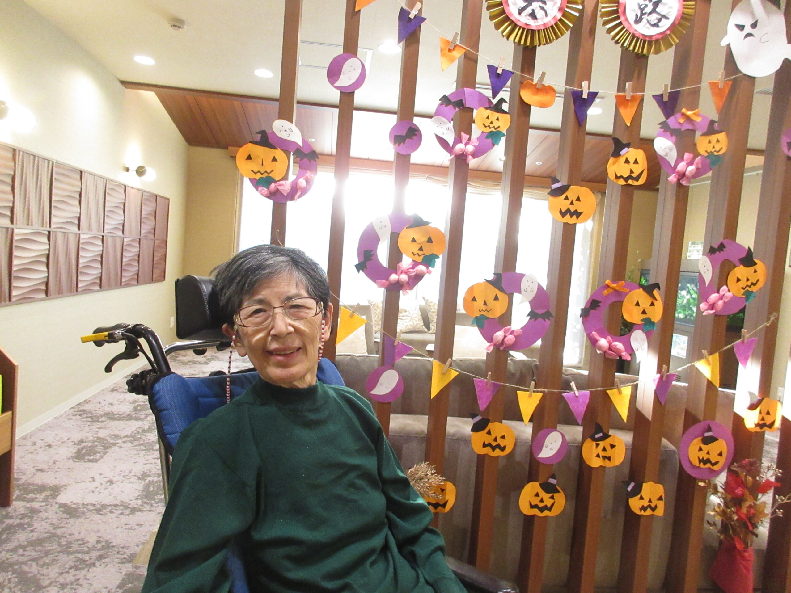 ハロウィン2025~記念撮影~-1 ニチイホーム用賀