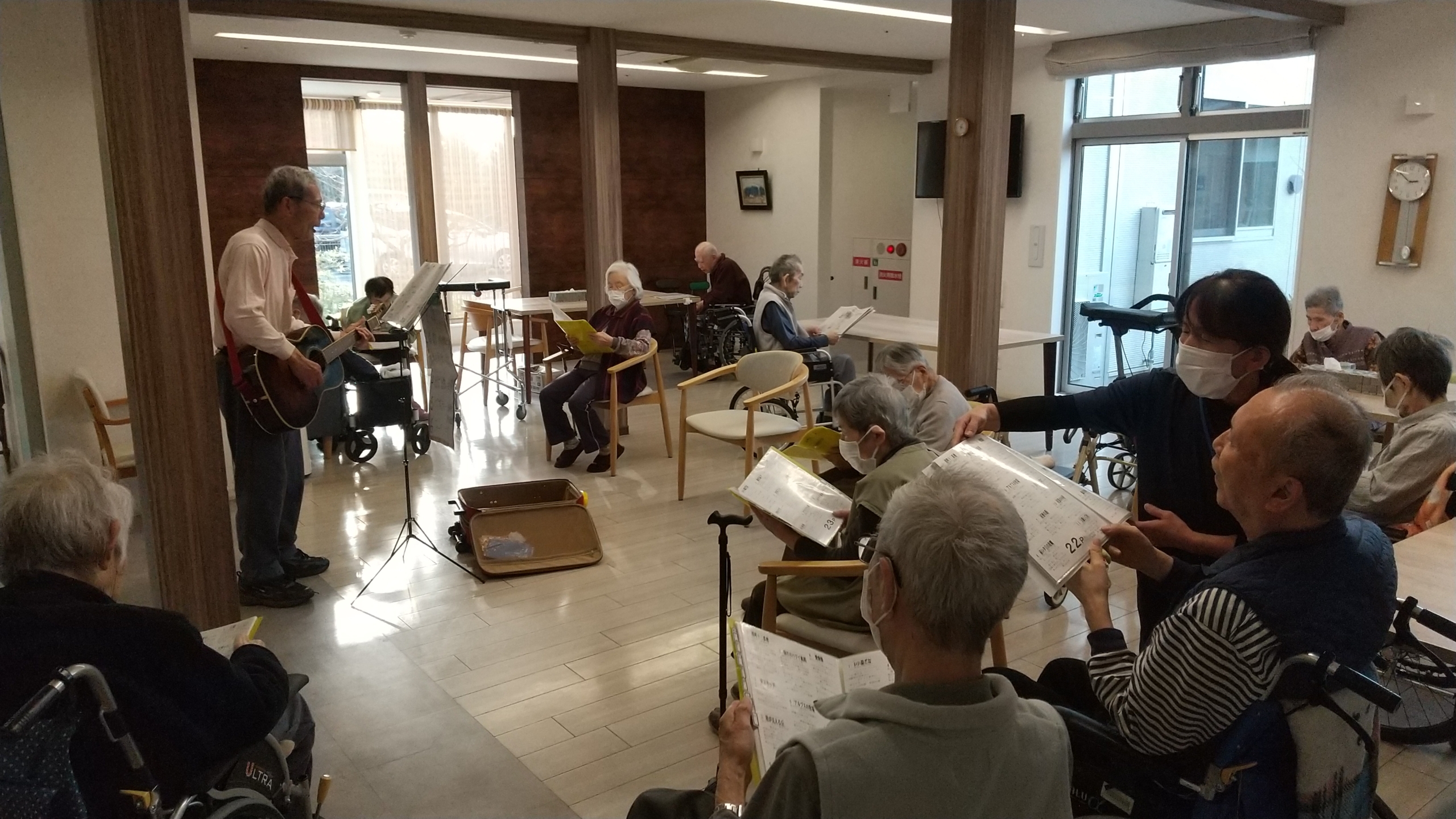 ニチイメゾン東山20251214歌う会3