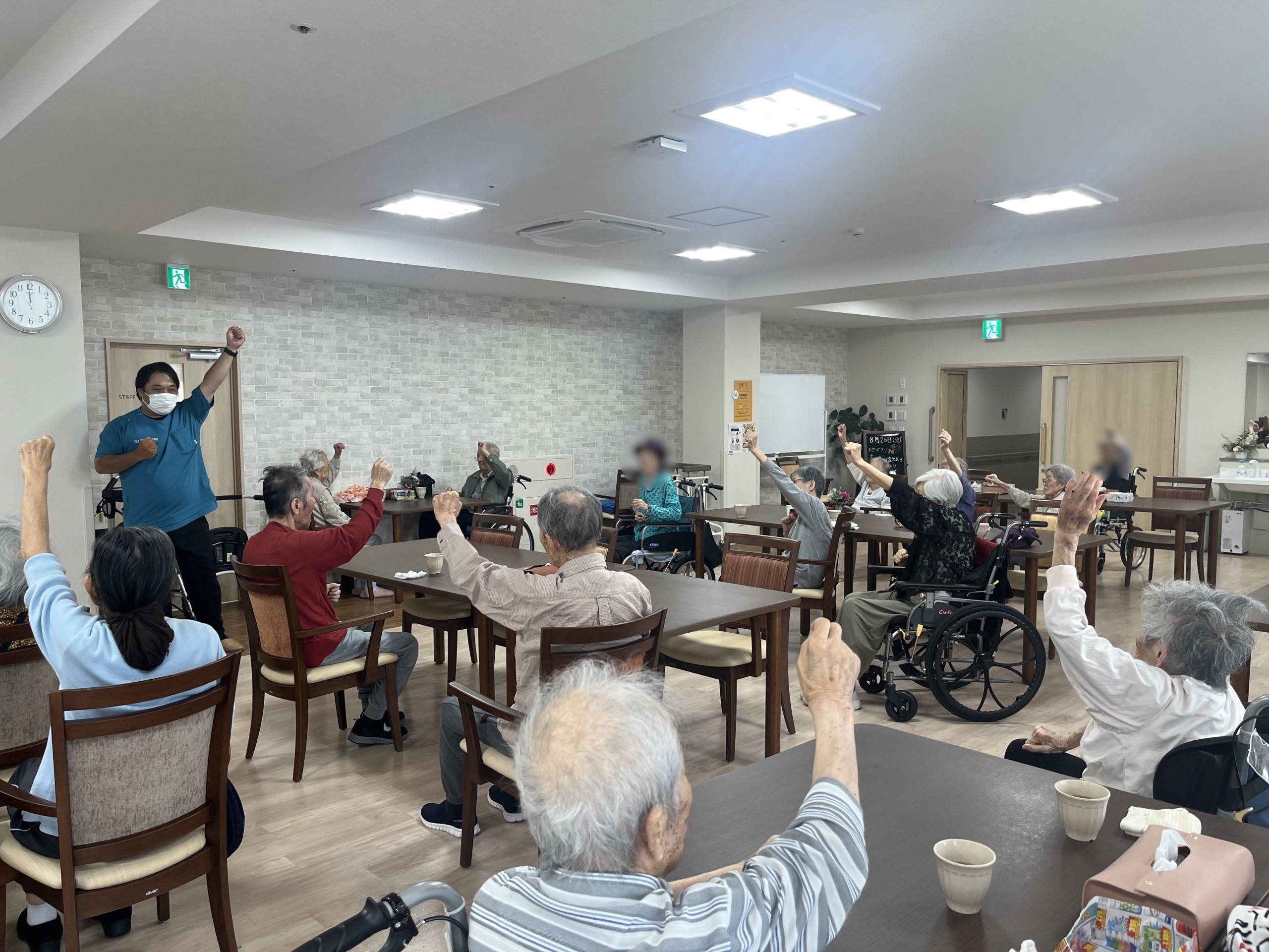 ニチイメゾン長岡京20251221体操１