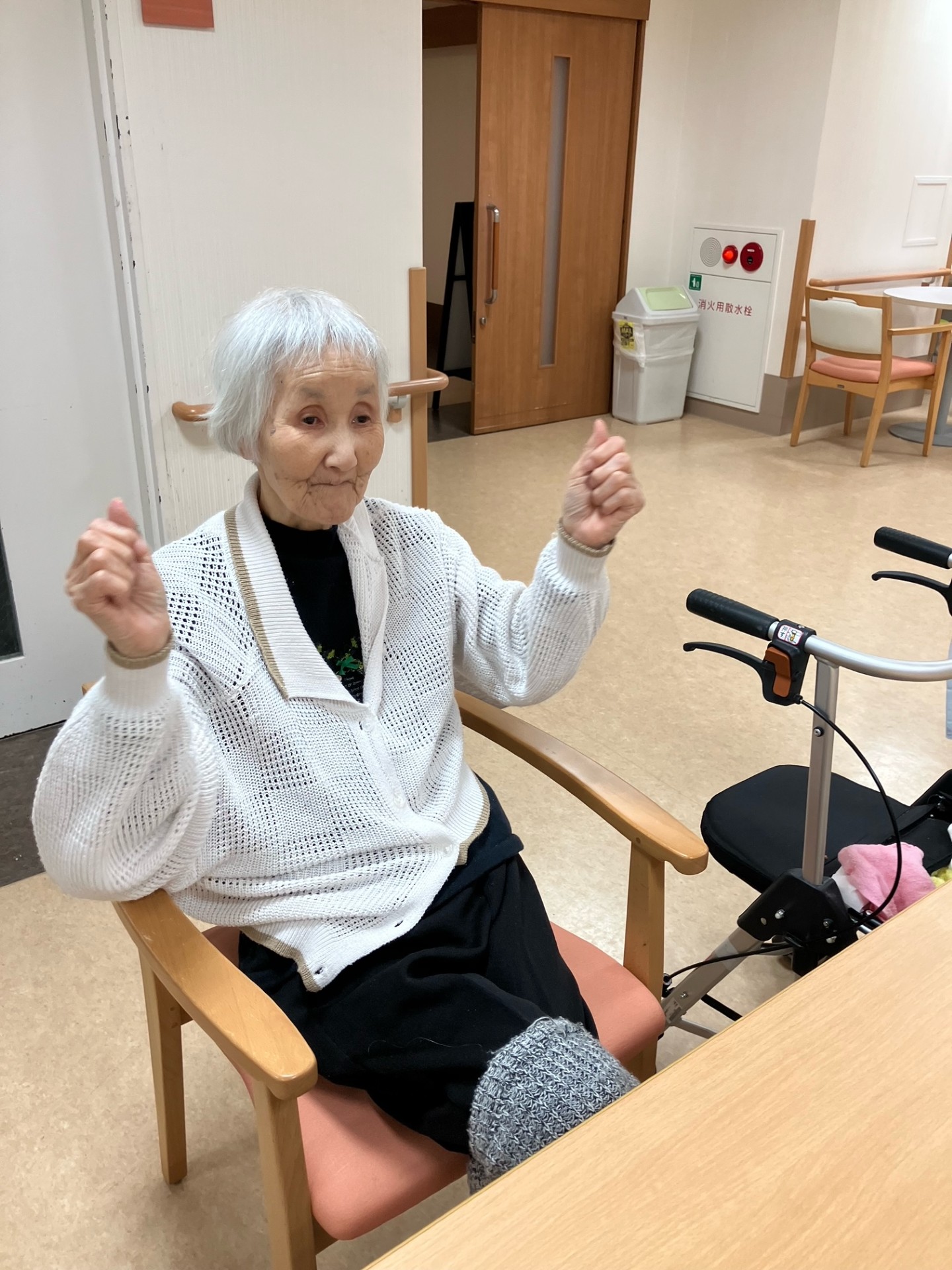 ニチイメゾン栗東20251217体操教室１