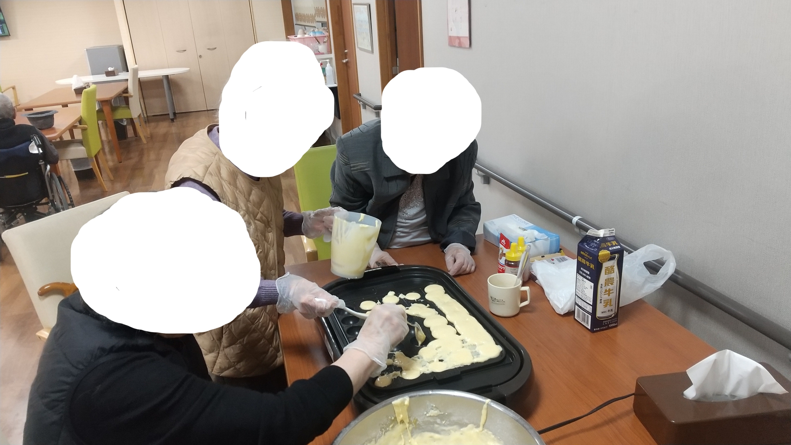 ニチイメゾン千里園20251115ベビーカステラ２