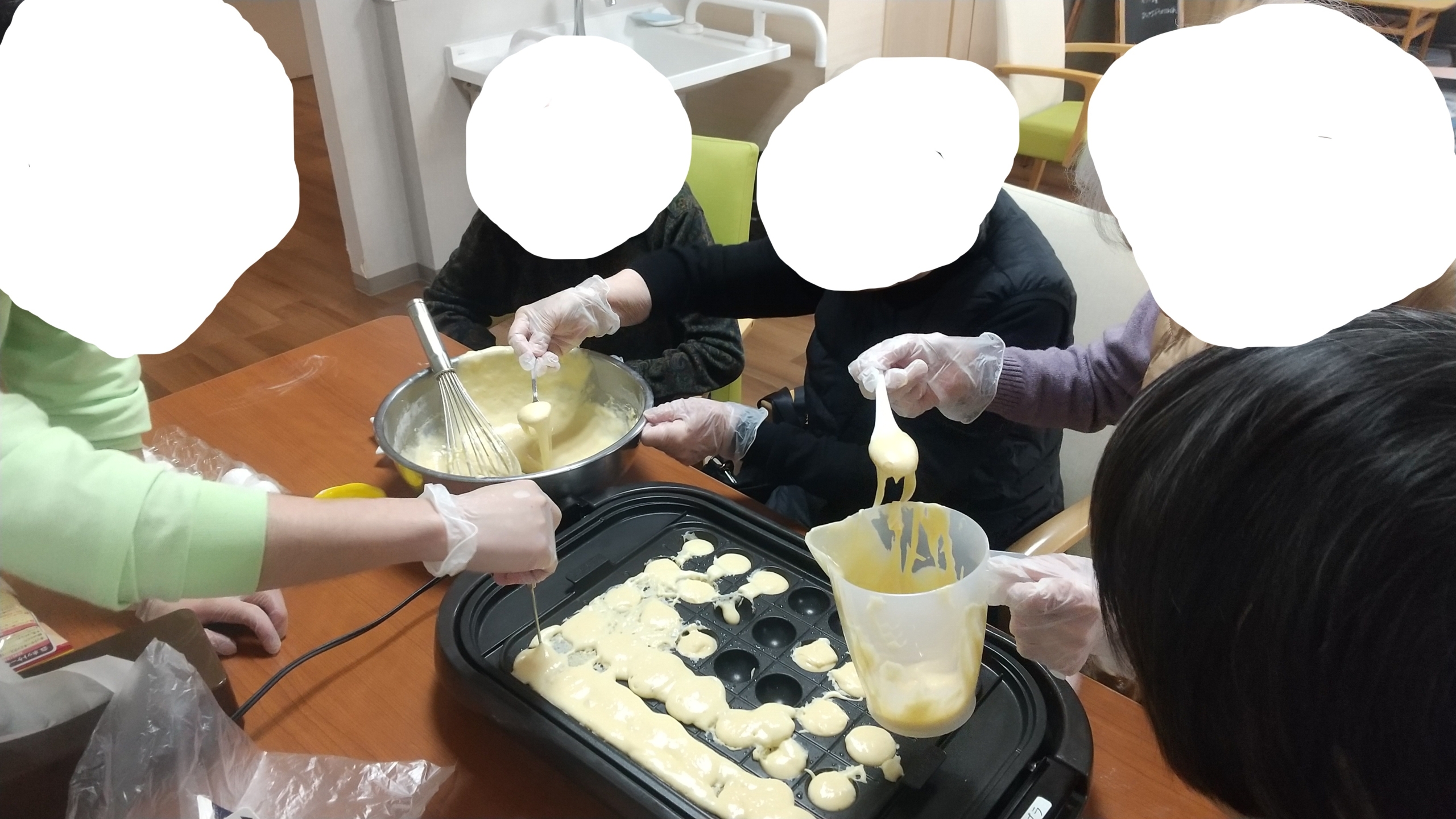 ニチイメゾン千里園20251115ベビーカステラ３