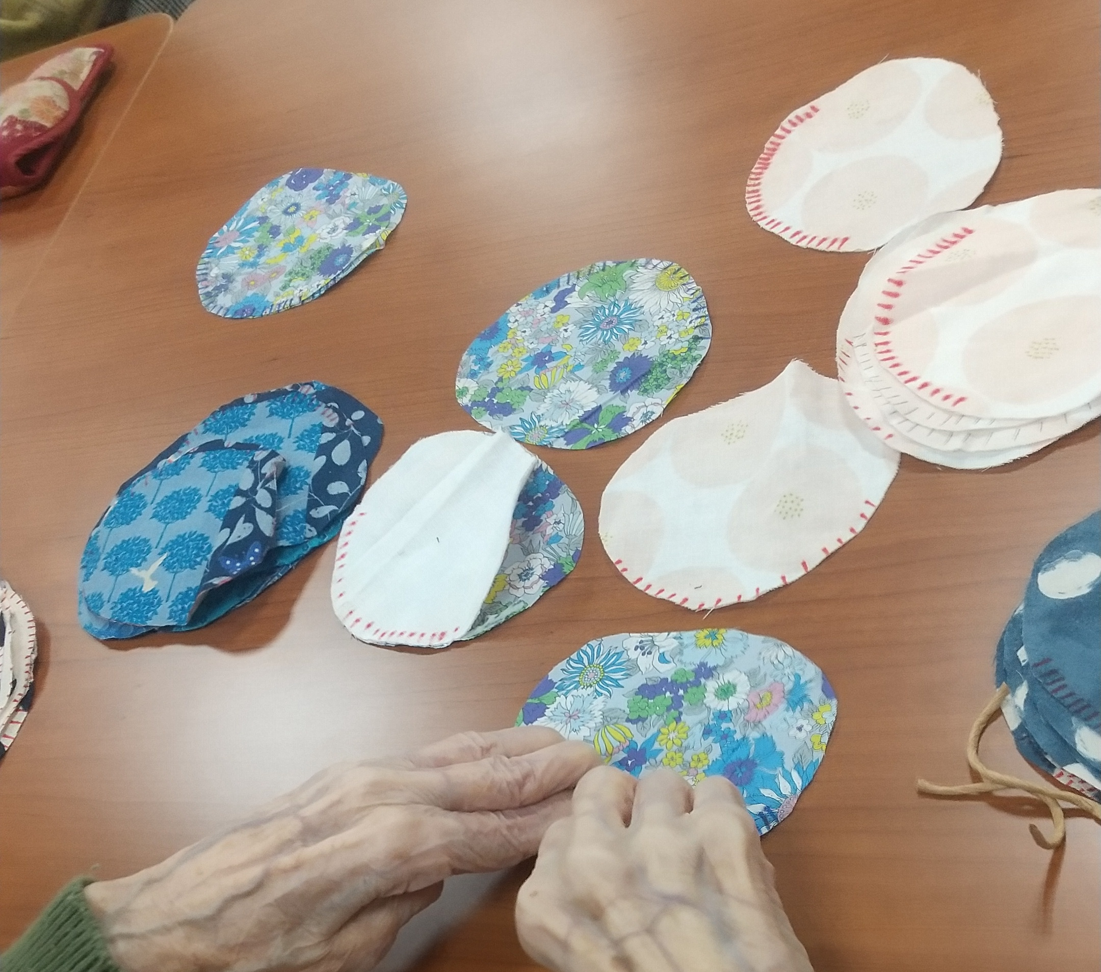 ニチイメゾン千里園20251216手芸１