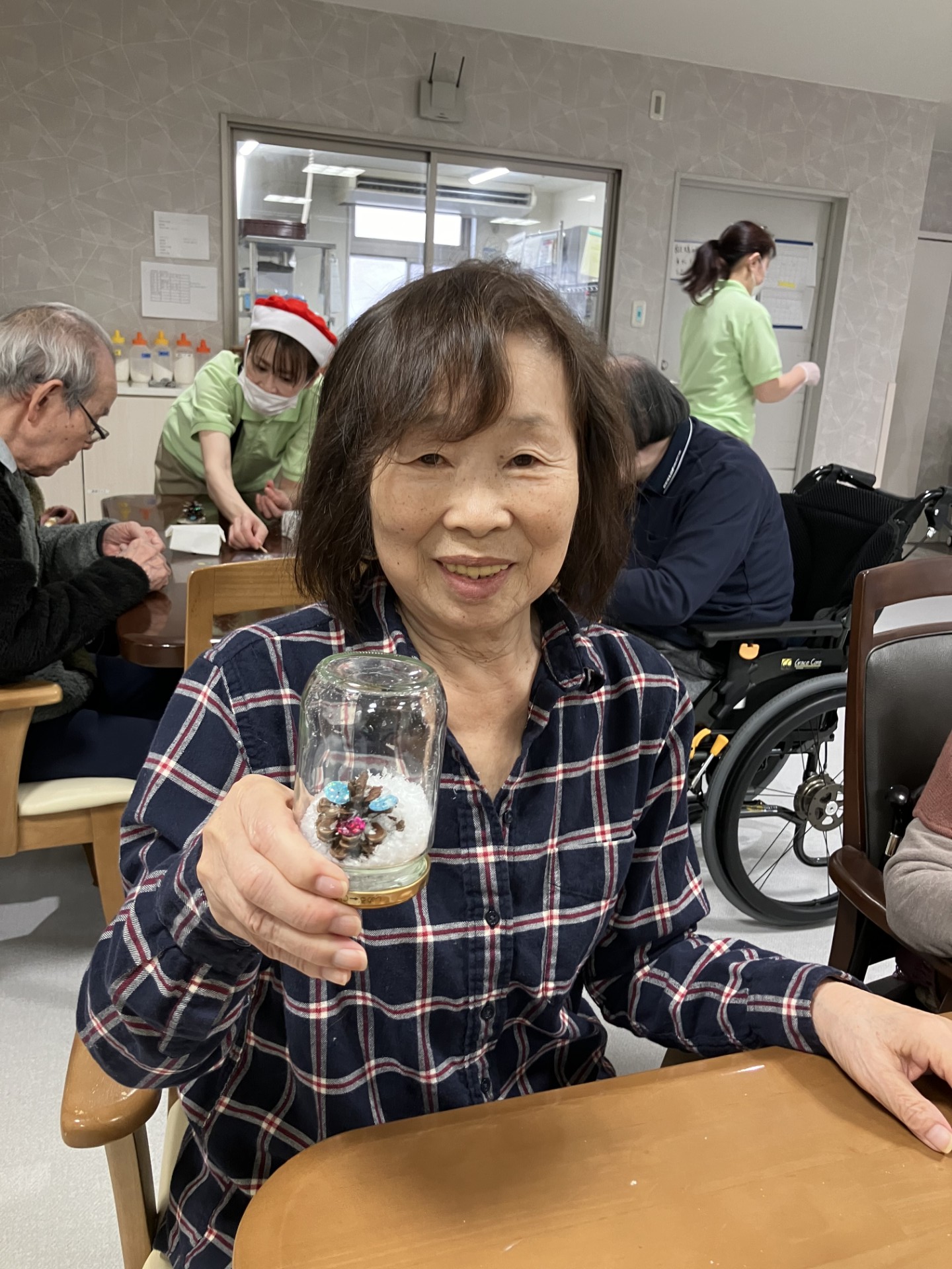 ニチイメゾン瀬田20251214クリスマス飾り１