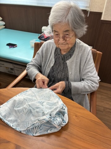 手ぬぐいで、手提げを作ろう!-6 ニチイホーム碑文谷