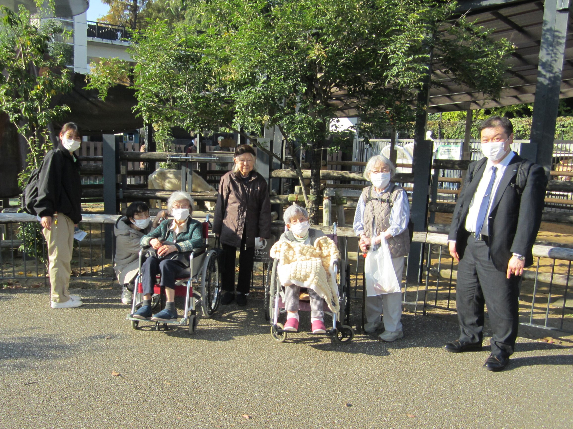 上野動物園見物-5　ニチイホーム川口