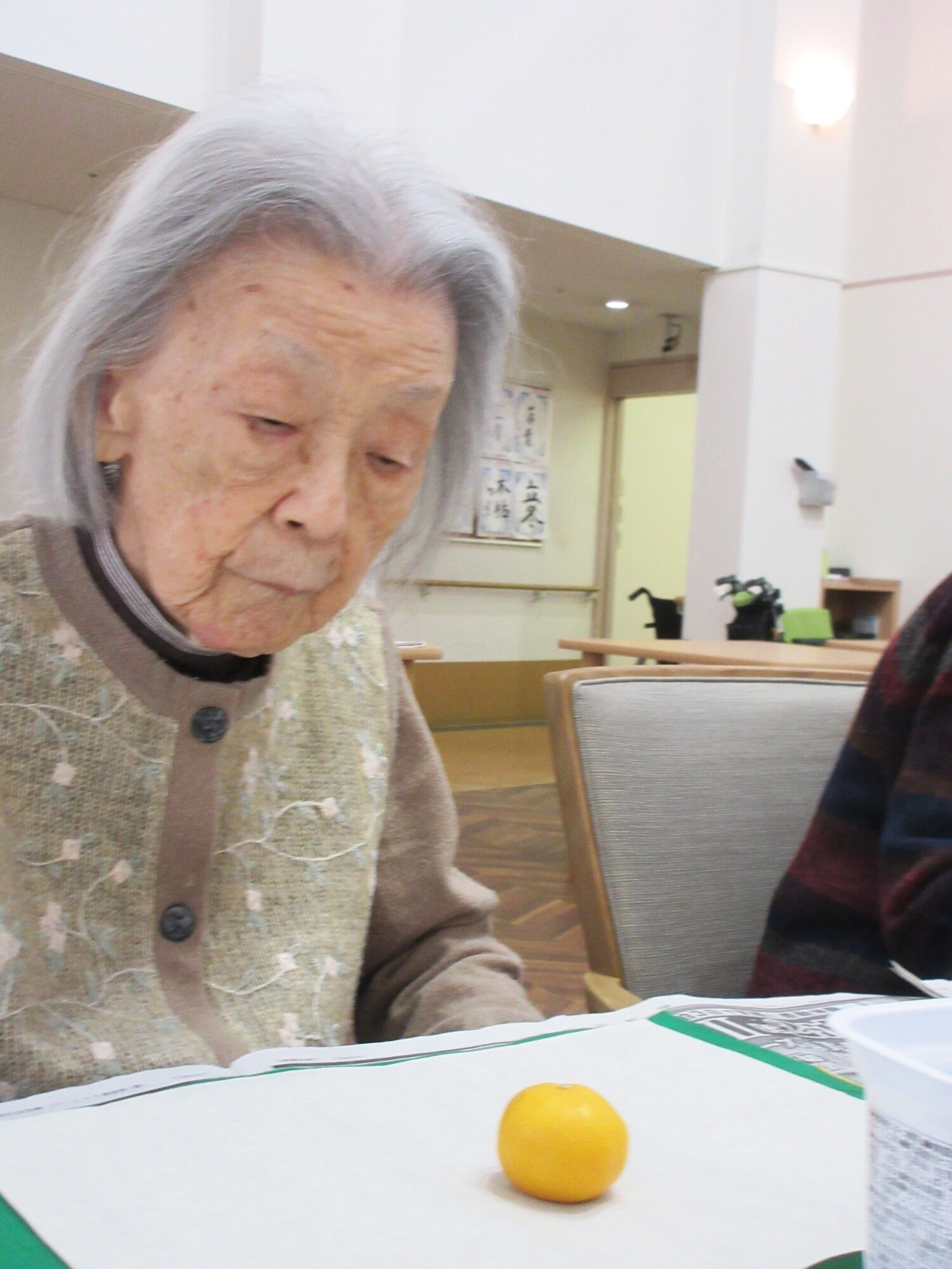 11月の絵手紙-3　ニチイホーム国立