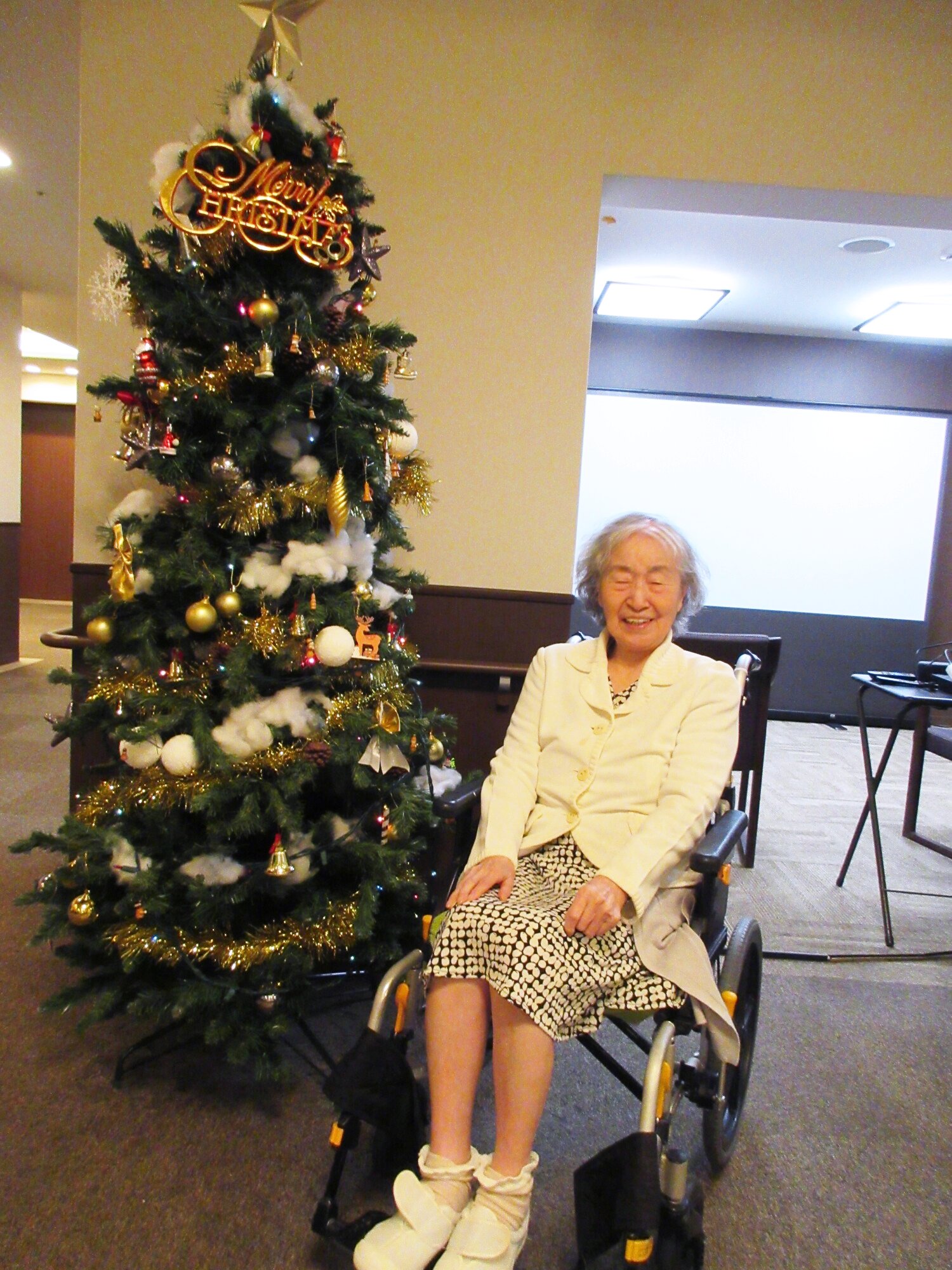 クリスマス準備-5　ニチイホーム目白