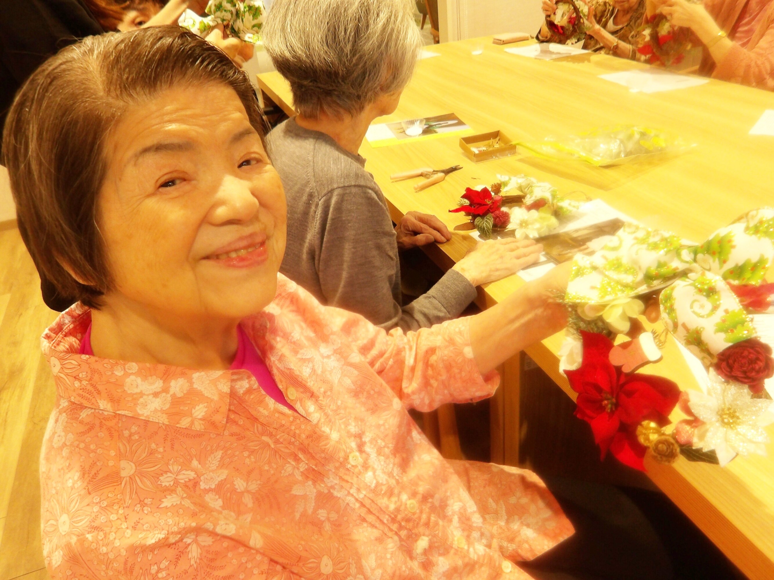 クリスマスリースづくり-3 ニチイホーム南大井