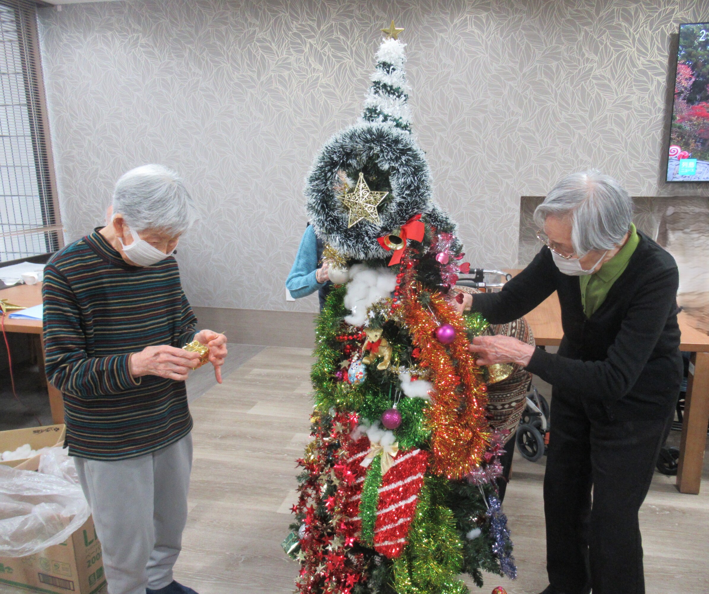 クリスマスの飾り付け-2 ニチイホーム中野南台