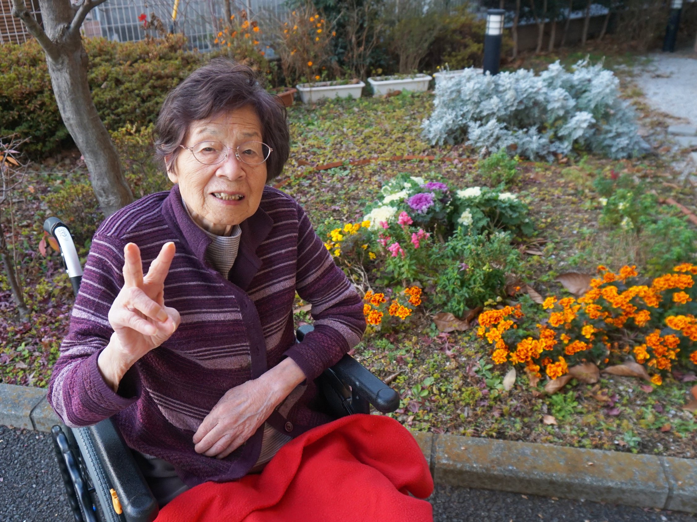 外気浴でリフレッシュ-1　ニチイホーム練馬高野台