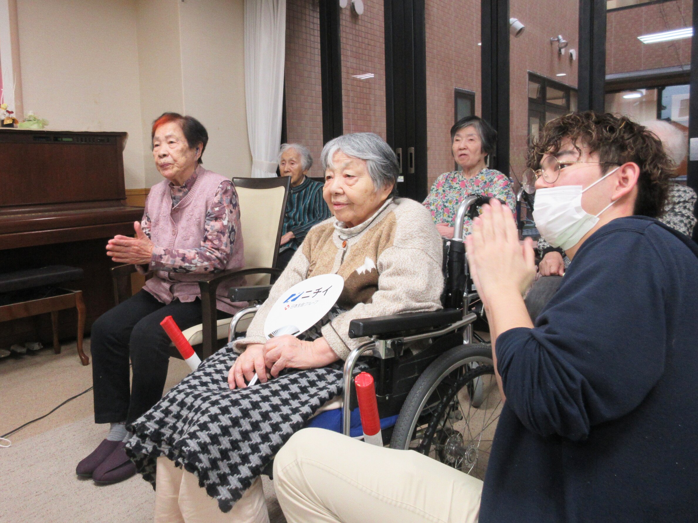 川崎市内高齢者施設対抗 リモートじゃんけん大会-2 ニチイホーム登戸