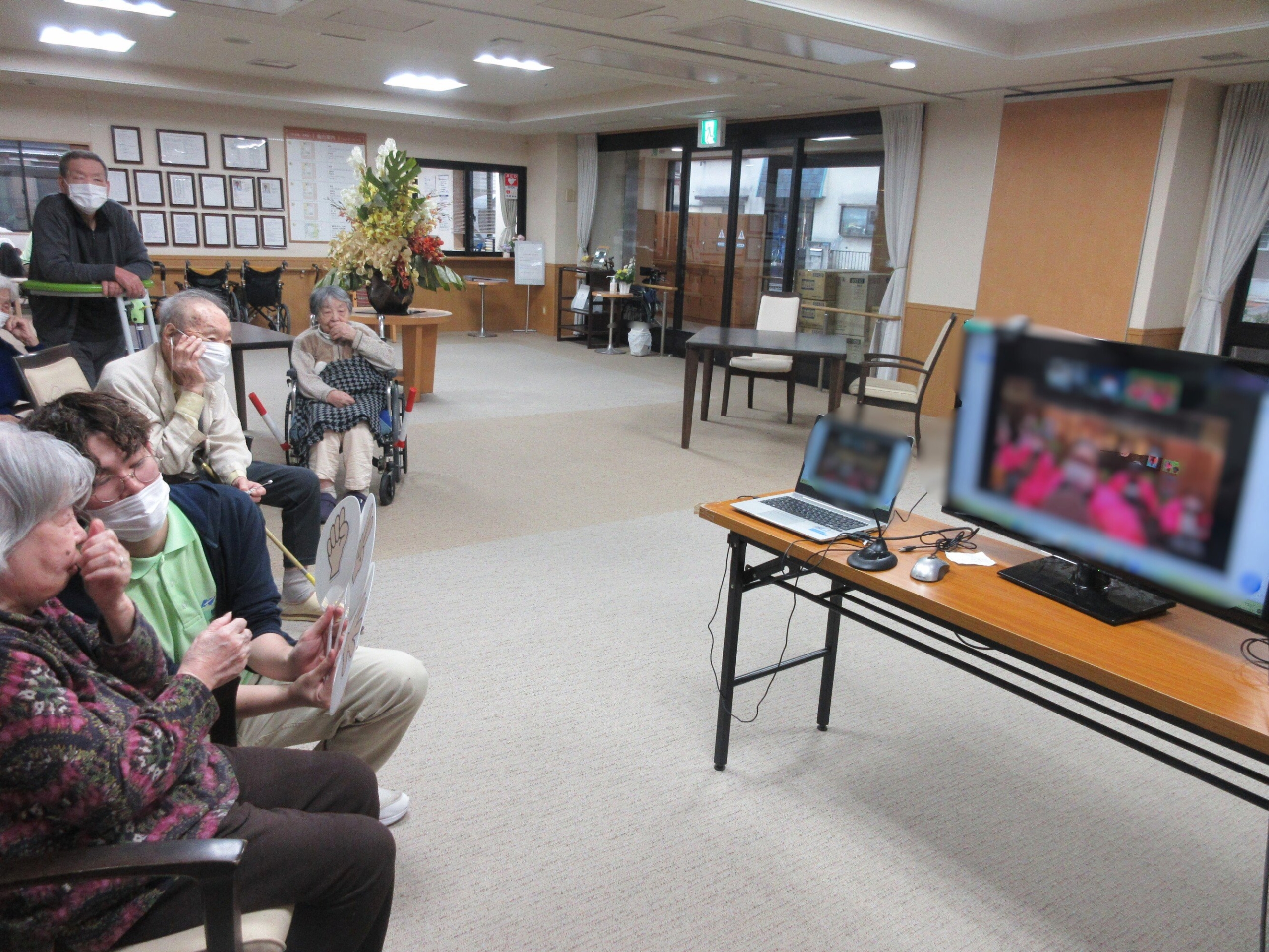 川崎市内高齢者施設対抗 リモートじゃんけん大会-3　ニチイホーム登戸