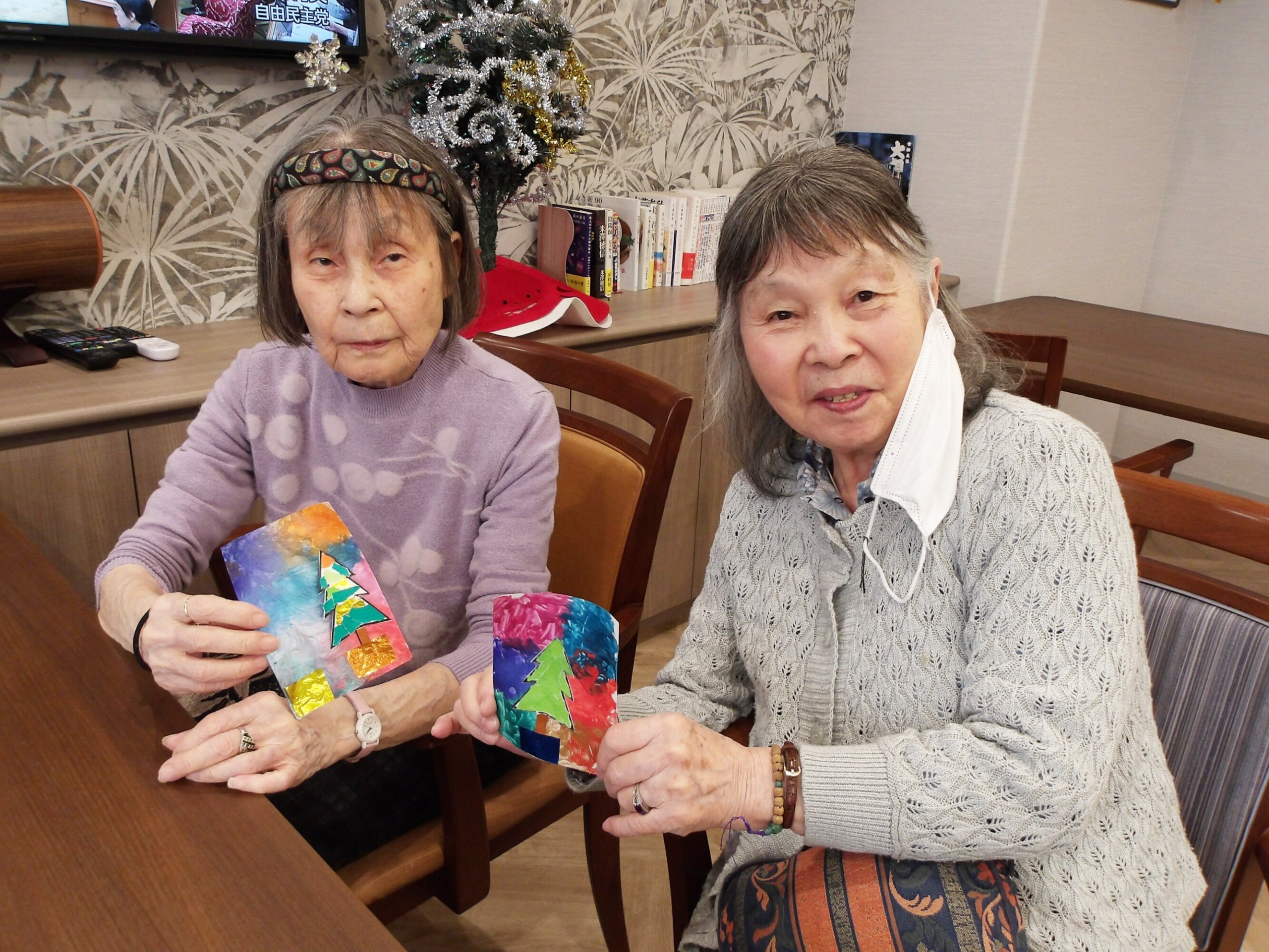 クリスマスカード作り-4　ニチイホーム野方