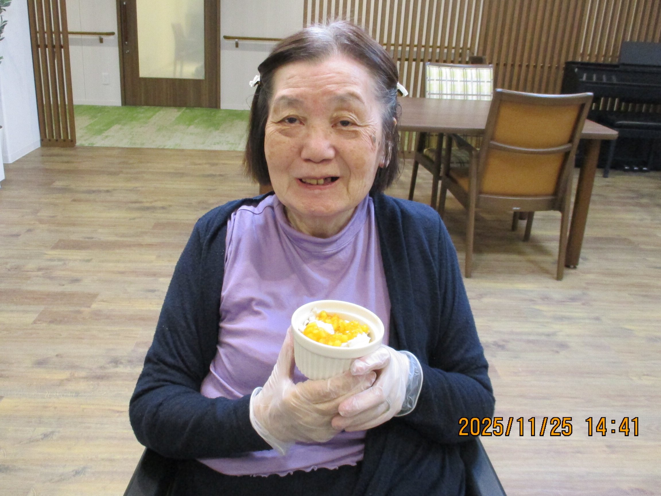 秋の味覚-2 ニチイホーム大倉山