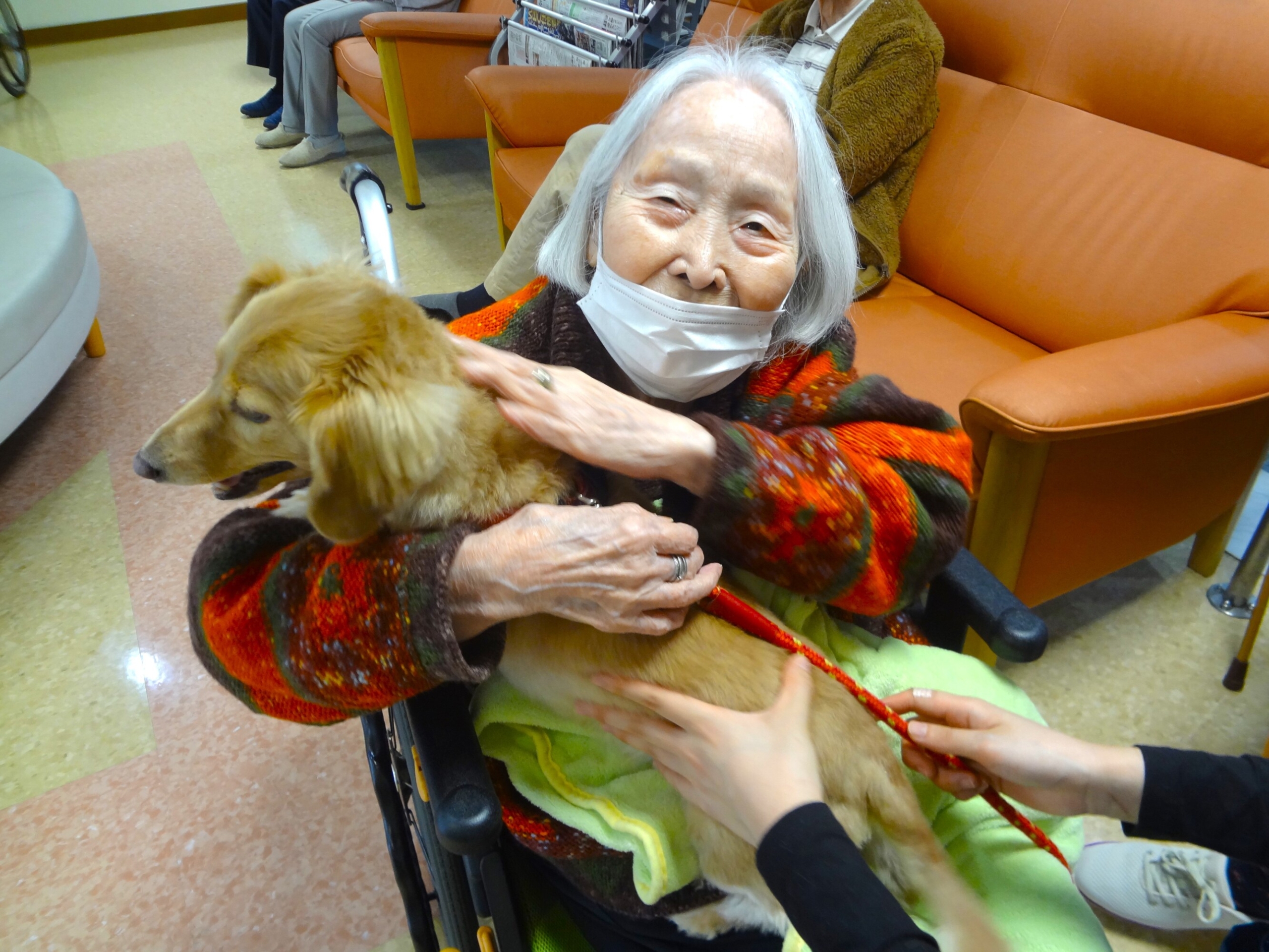 アニマルセラピー-6　ニチイホーム鷺沼南