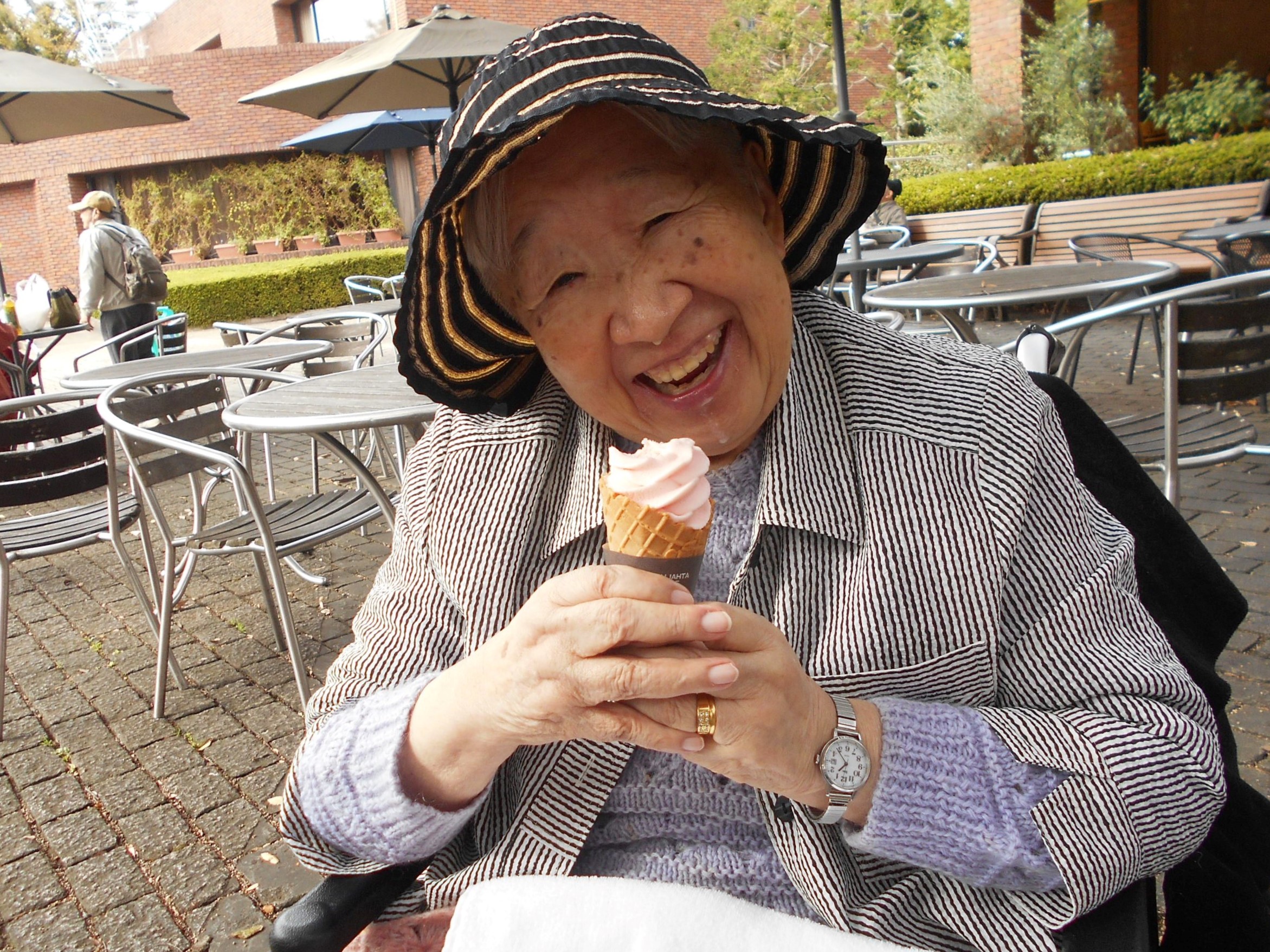 深大寺への外出-4 ニチイホーム西武柳沢