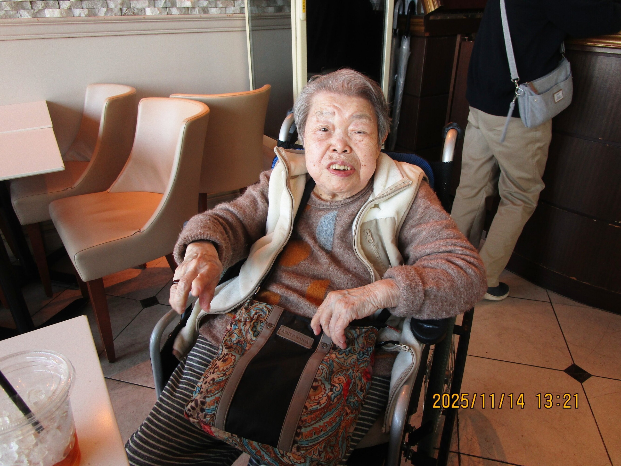 羽田空港へ外出-1 ニチイホーム下丸子