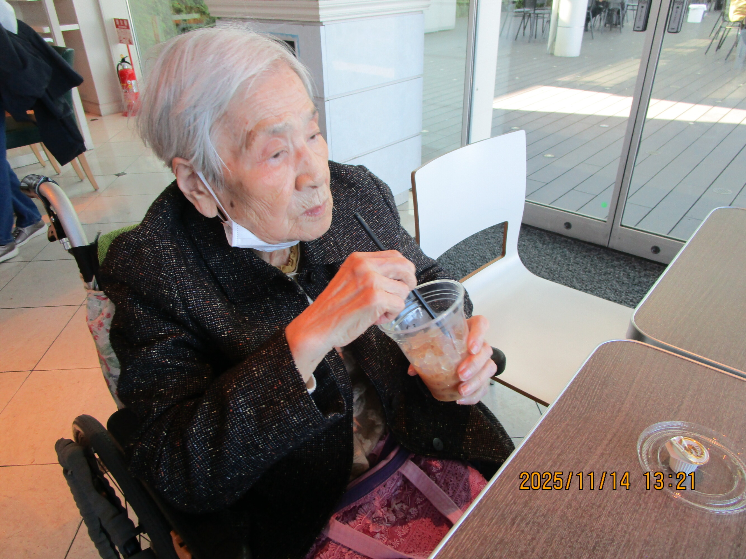 羽田空港へ外出-2 ニチイホーム下丸子