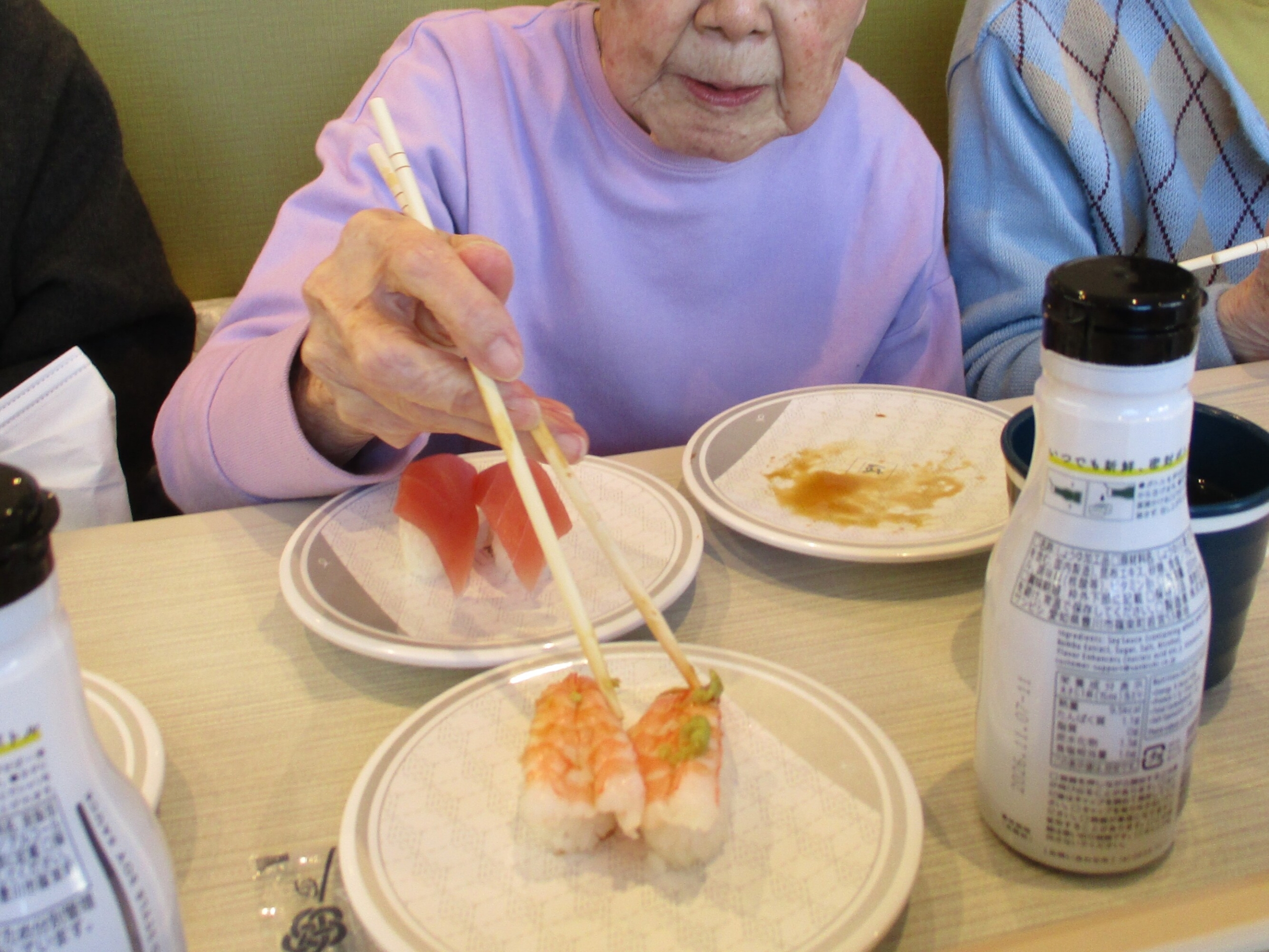 回転ずしに行ってきました②-1　ニチイホーム杉並堀ノ内