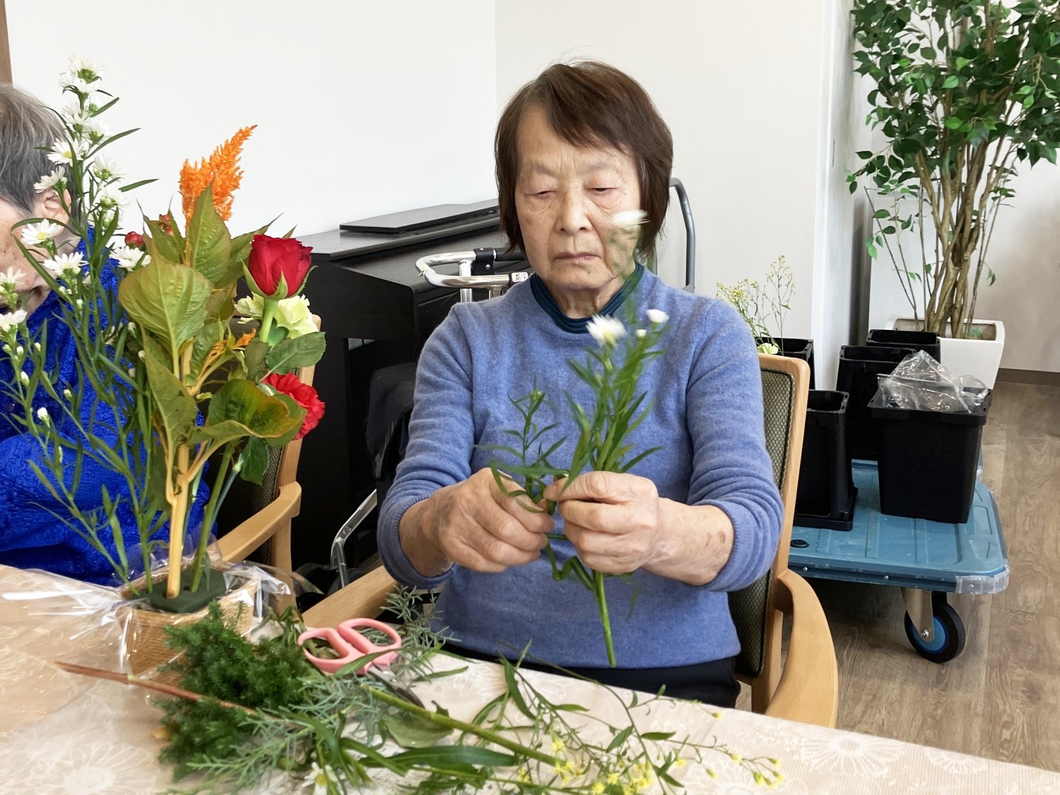 12月フラワーアレンジメント-6 ニチイホーム杉並松庵