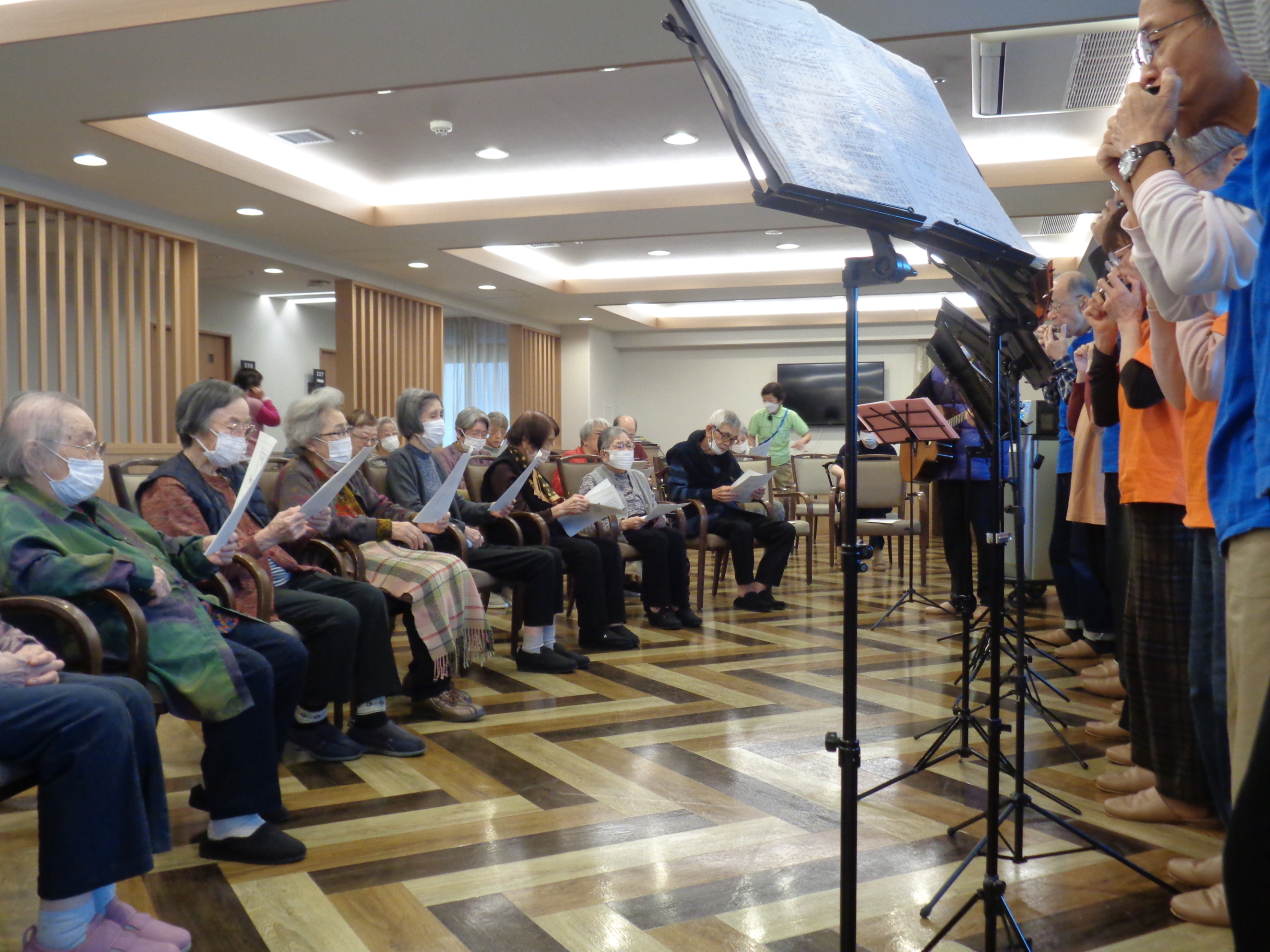 さわやかハーモニー演奏会-2 ニチイホーム都立家政