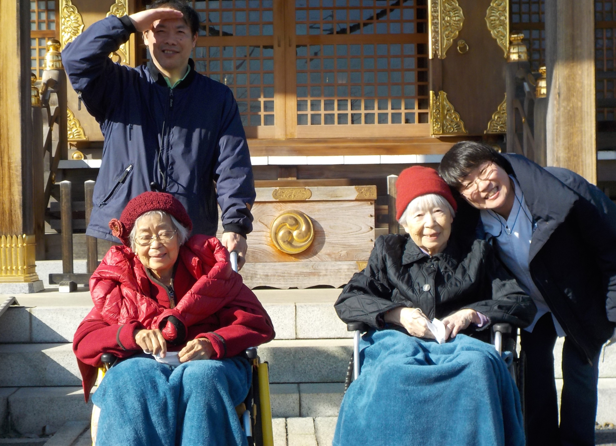 ニチイホームはるひ野初詣1