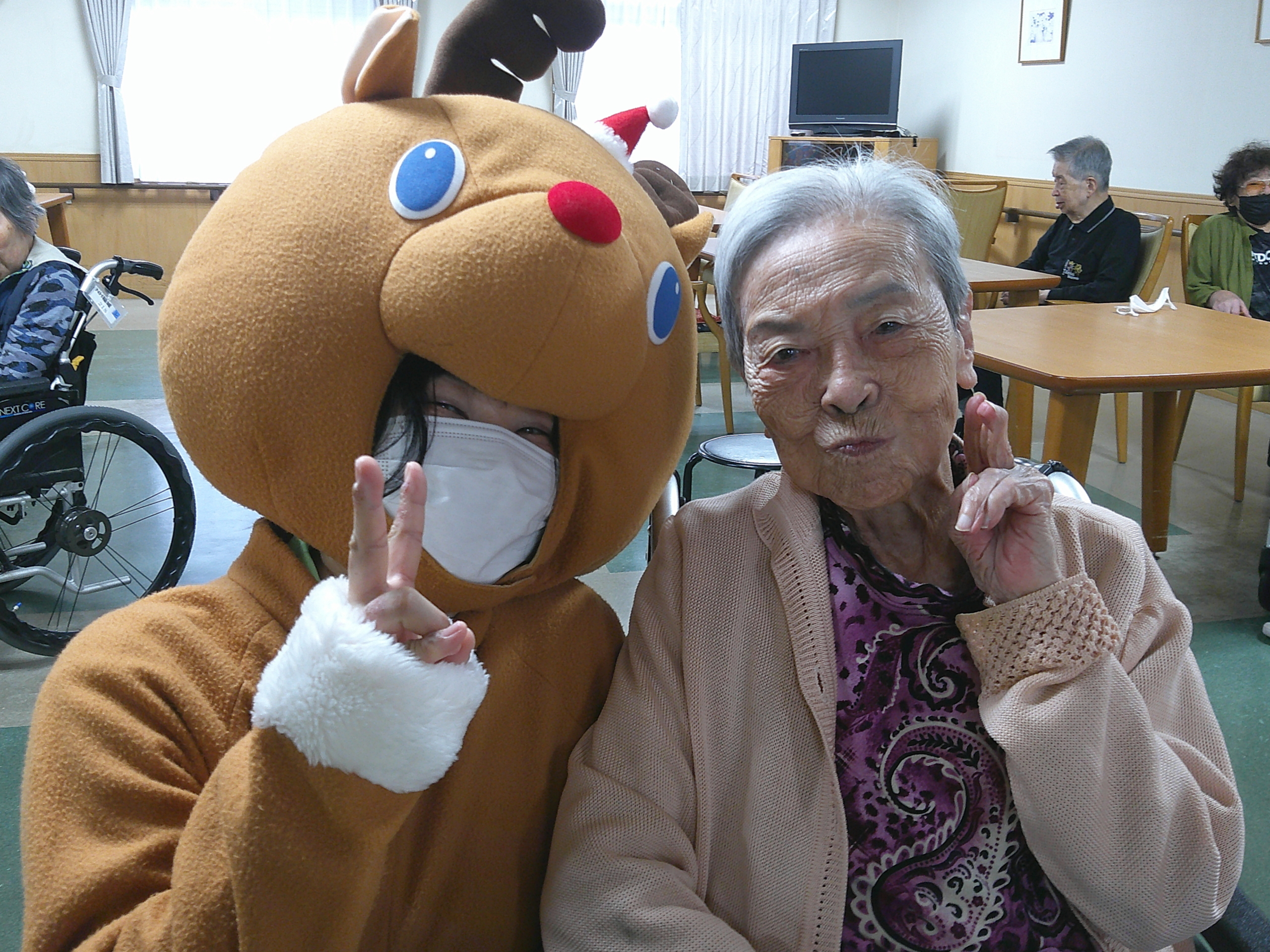 ニチイホーム稲城クリスマス会5