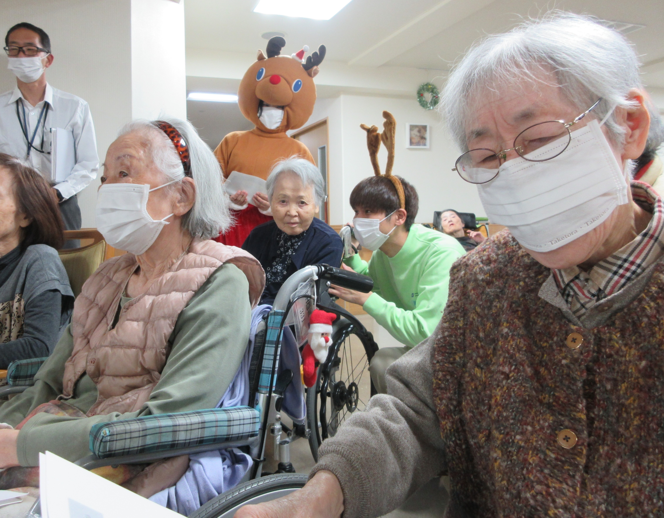 ニチイホーム稲城クリスマス会6