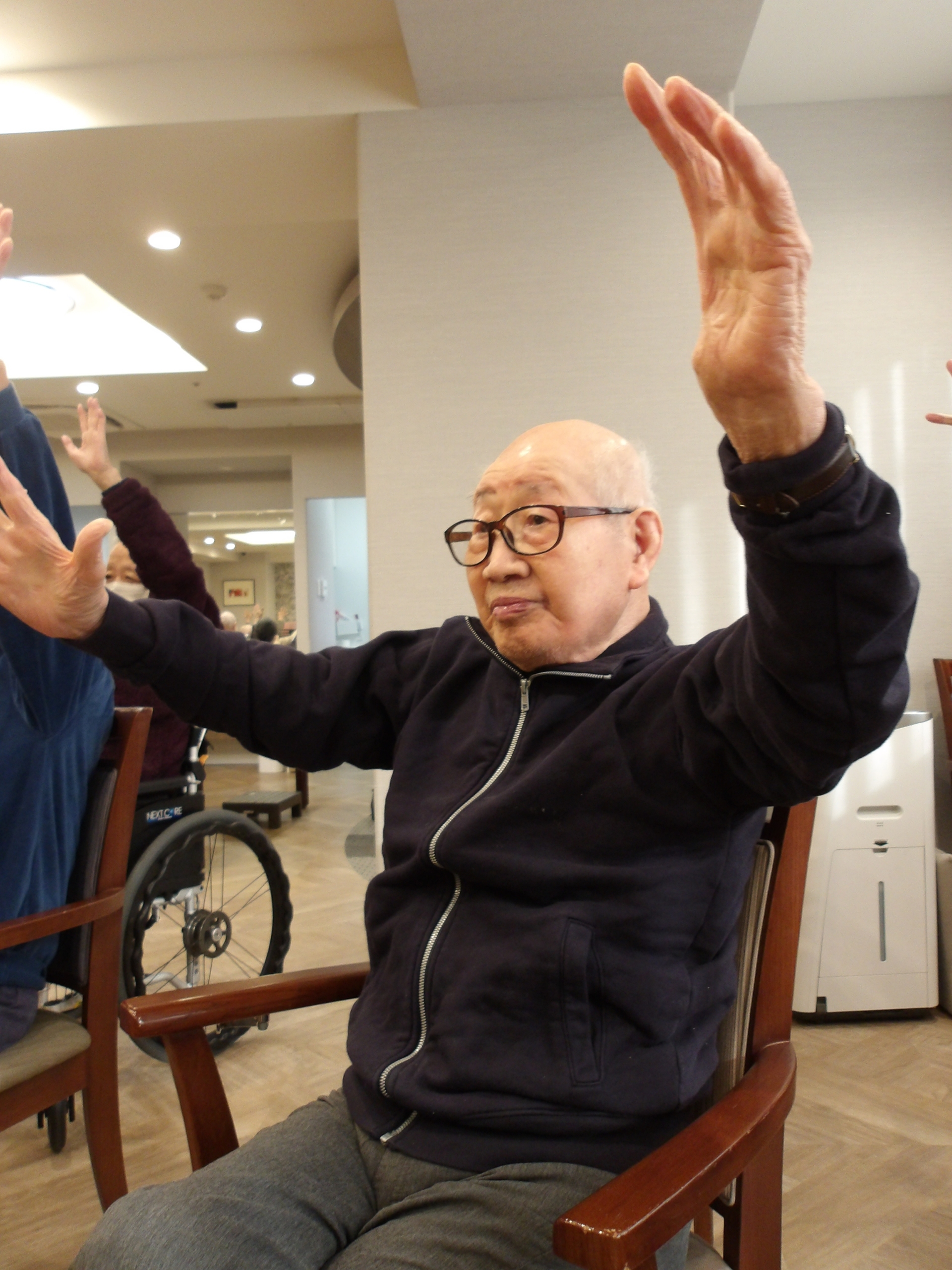 ニチイホーム野方リトミック５