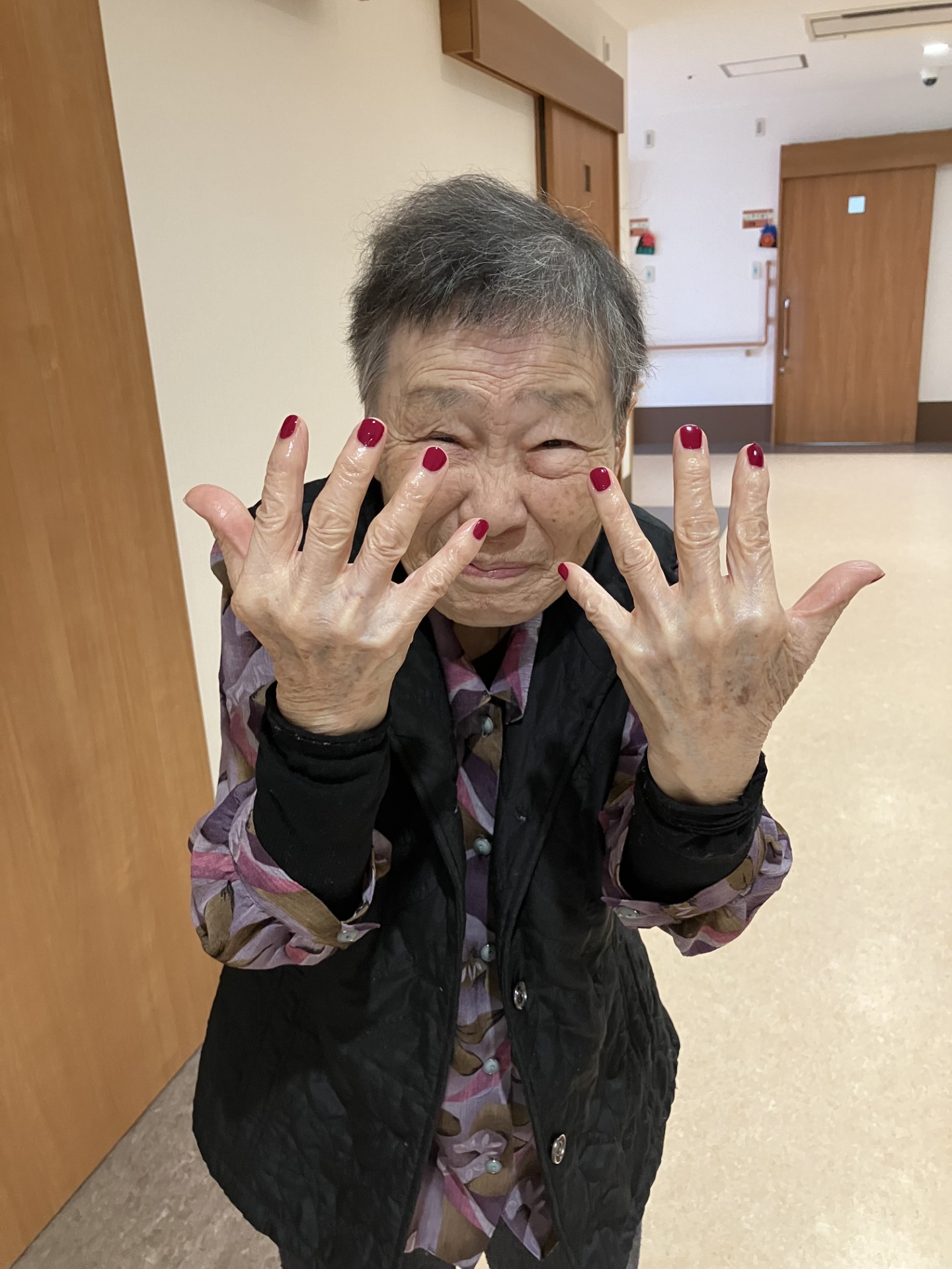 ニチイメゾン栗東ネイルケア2