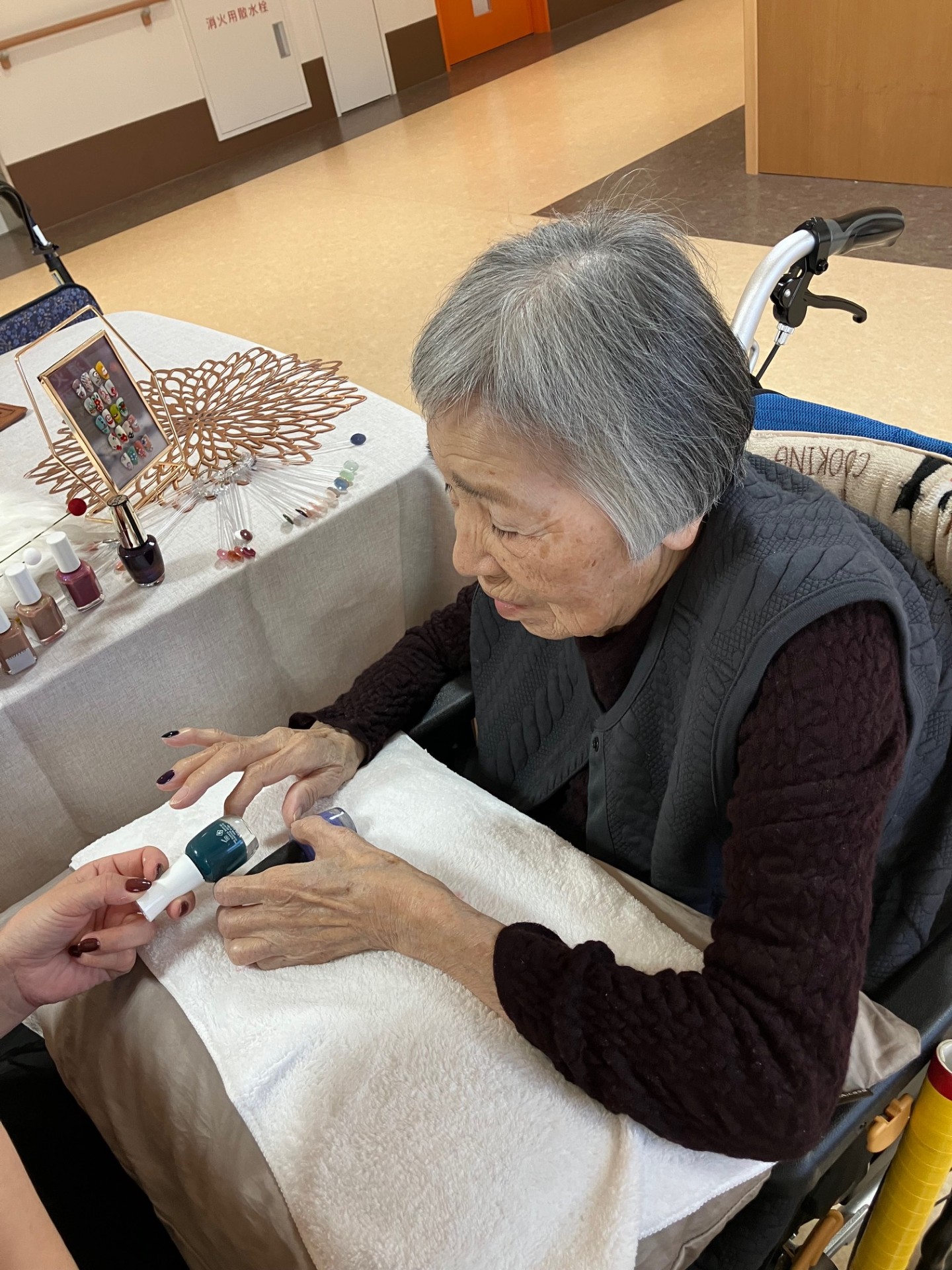 ニチイメゾン栗東ネイルケア５