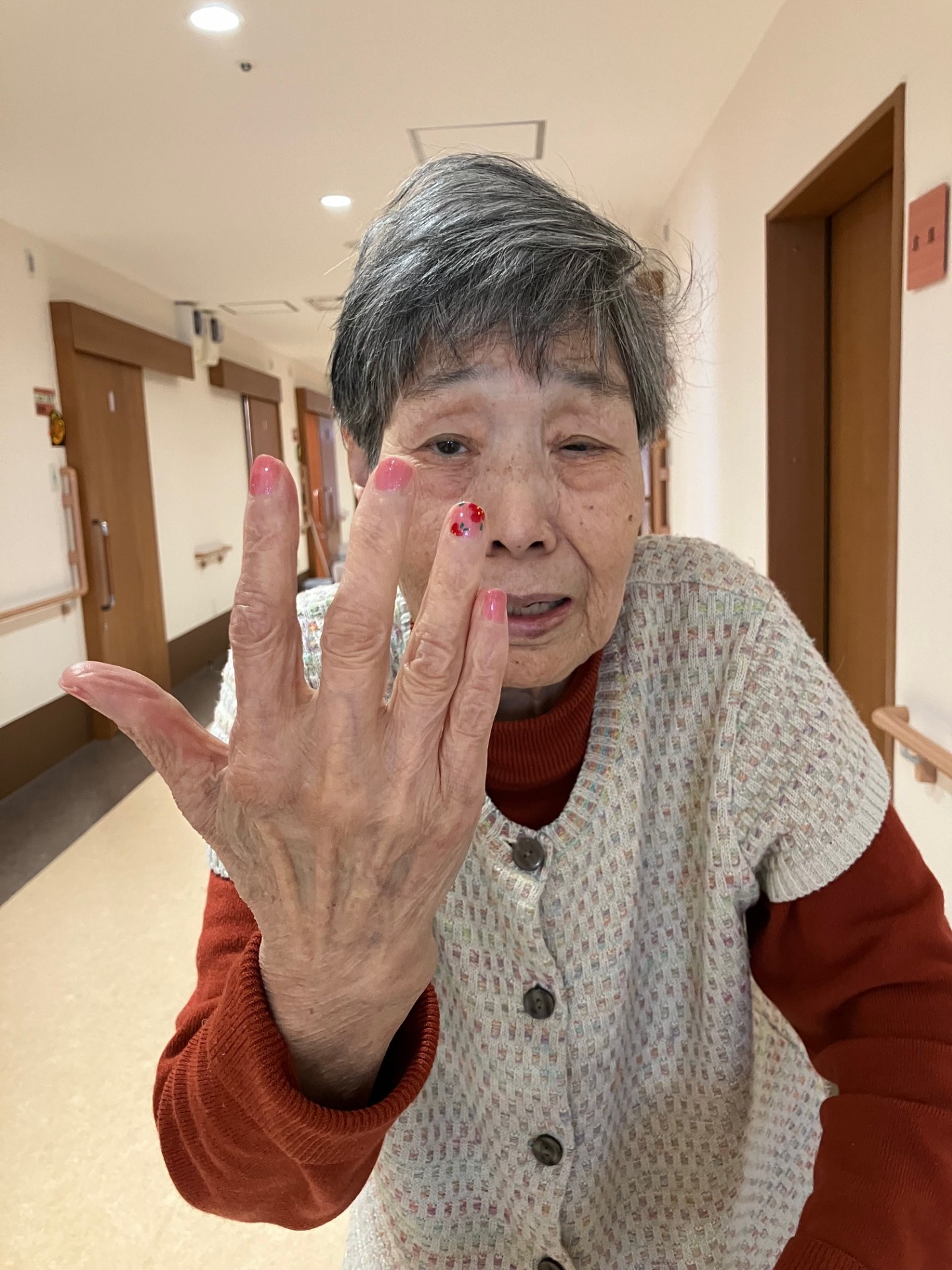 ニチイメゾン栗東ネイルケア６