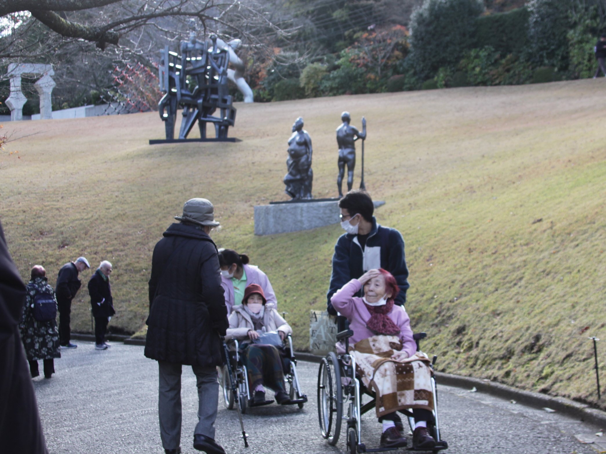 日帰りバスツアー-4 ニチイホーム海老名
