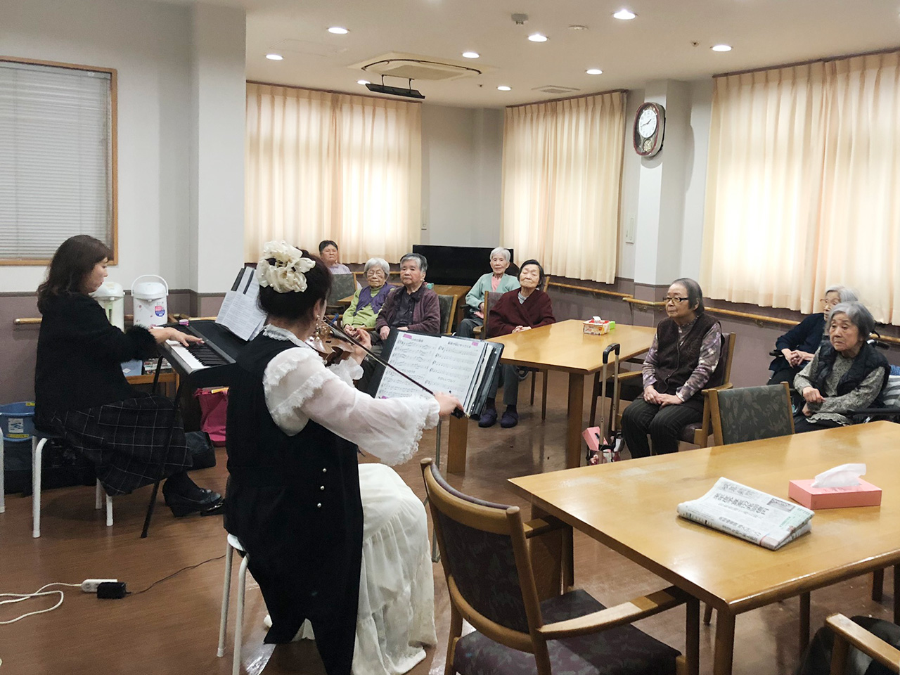 クリスマス会を実施-1 ニチイメゾン岐阜六条