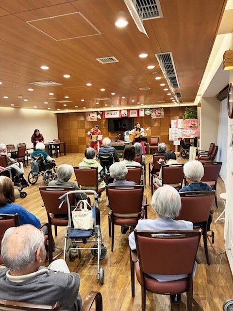 オカリナ演奏会-3　ニチイホーム碑文谷