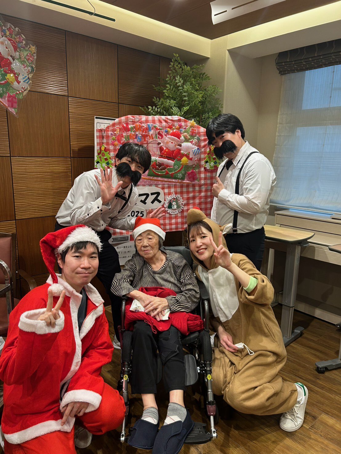 クリスマス会-1　ニチイホーム碑文谷