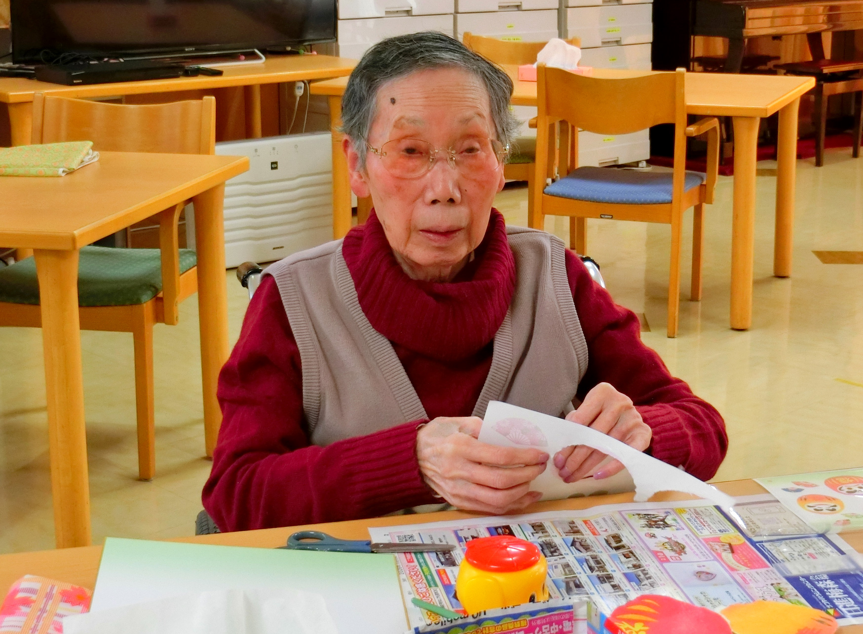 ちぎり絵教室-1 ニチイホーム星ヶ丘