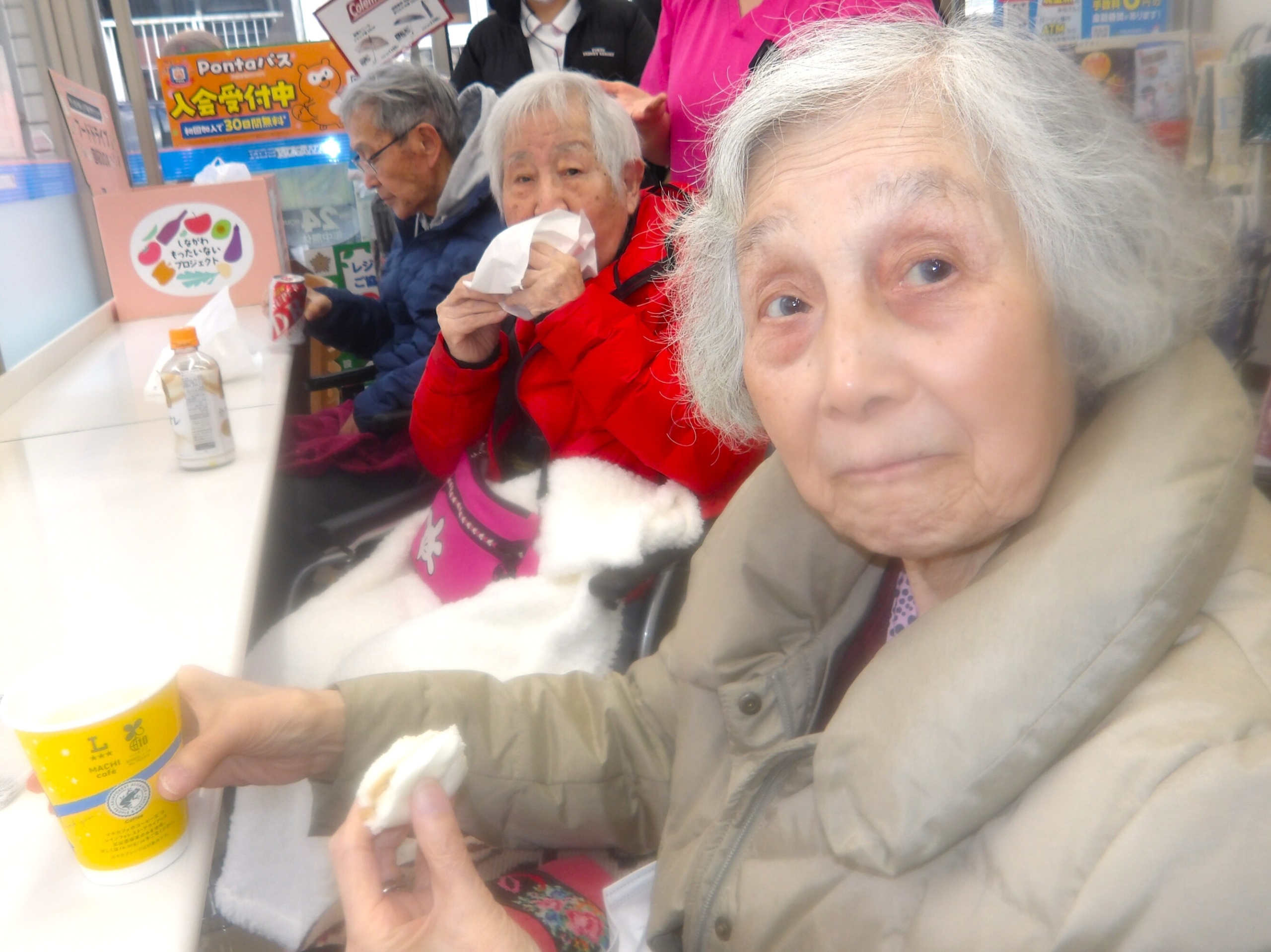コンビニへお買い物-2　ニチイホーム南大井