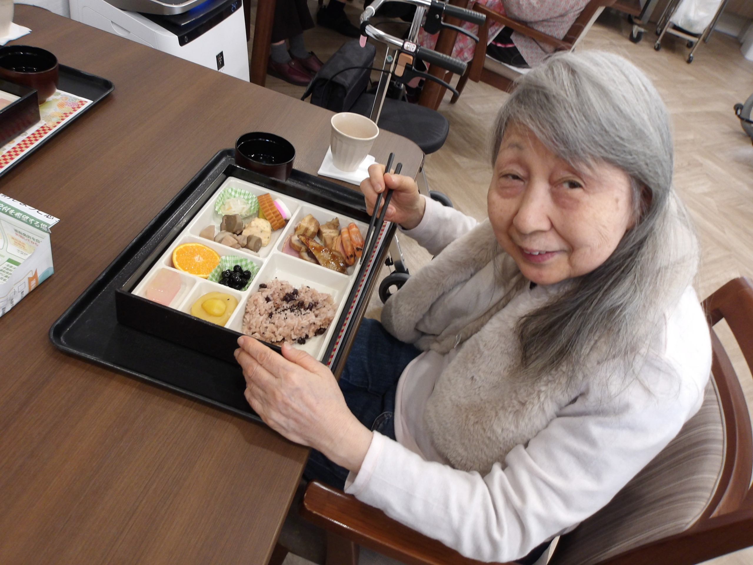 おせち料理-2　ニチイホーム野方